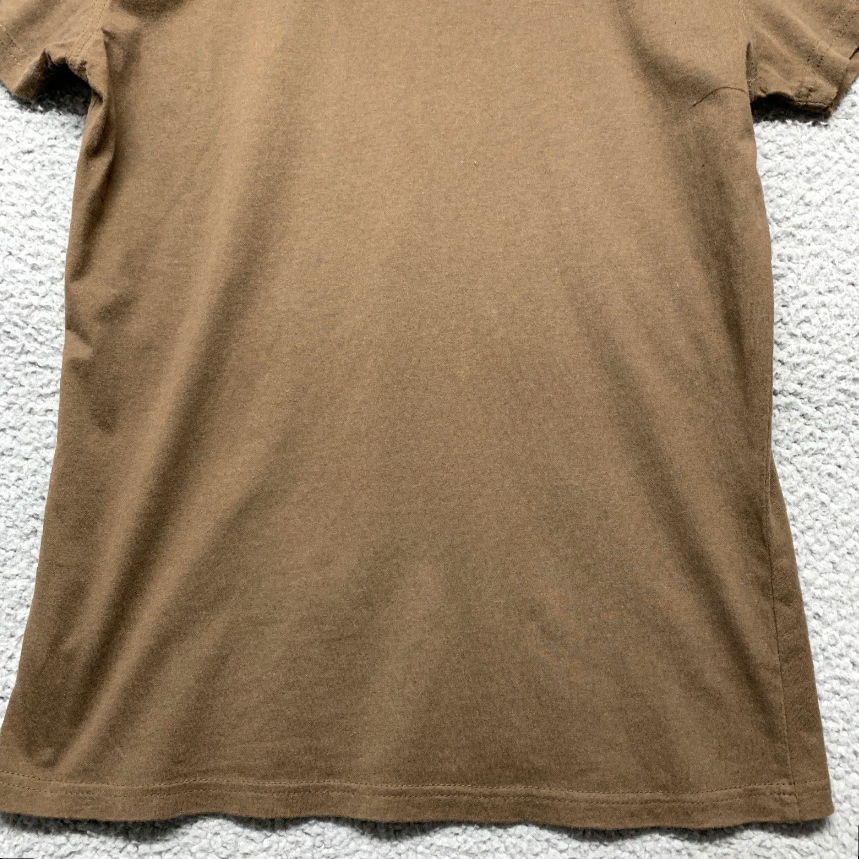 John Deere John Deere T-Shirt Women's Size S/P Brown Large Graphic LOGO Horseshoe Flowers Size S / US 4 / IT 40 - 6 Thumbnail