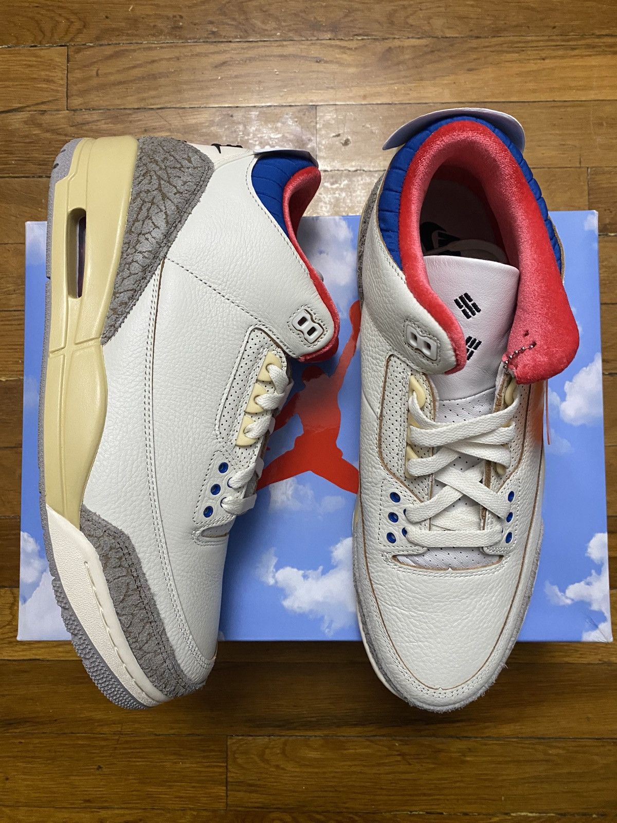Size 10.5 - Jordan 3 Retro Seoul 2.0 Cream Red Blue Men’s