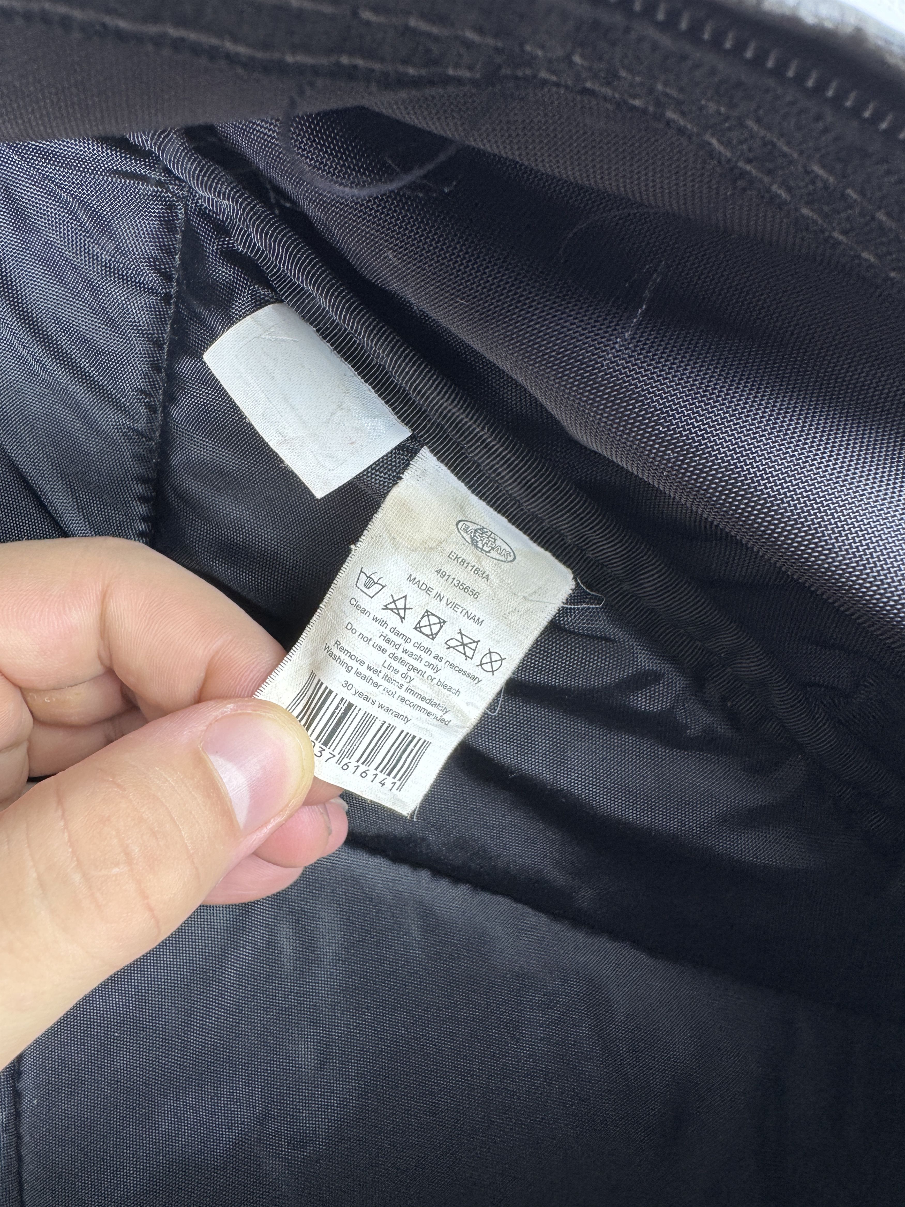 Eastpak EASTPAK WYOMING 811 BLACK AND PLASTIC BACKPACK Size ONE SIZE - 12 Thumbnail