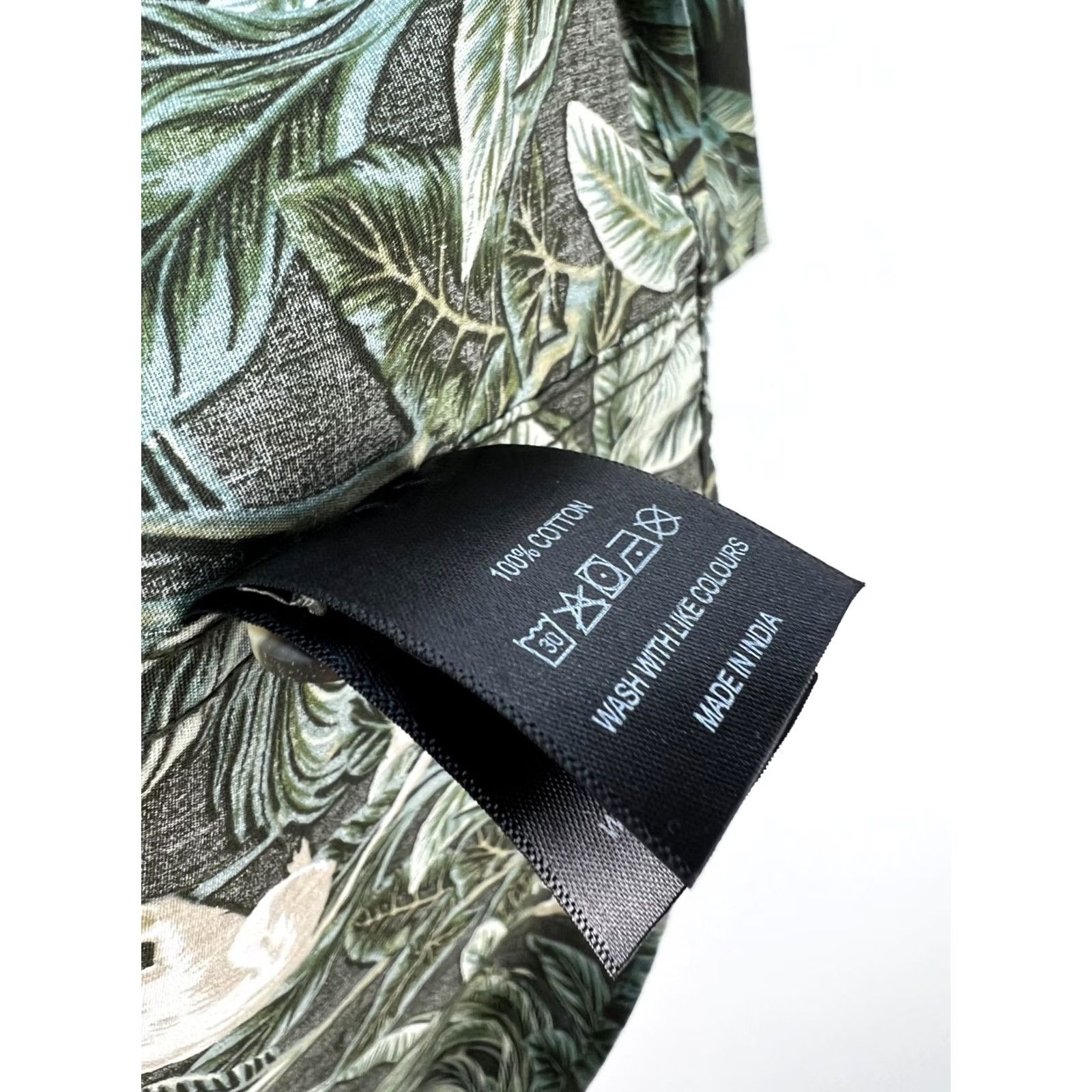 ASH Porter + Ash Men’s Short Sleeve Button-Up Shirt Tropical Monkey Print Size L Size US L / EU 52-54 / 3 - 4 Thumbnail