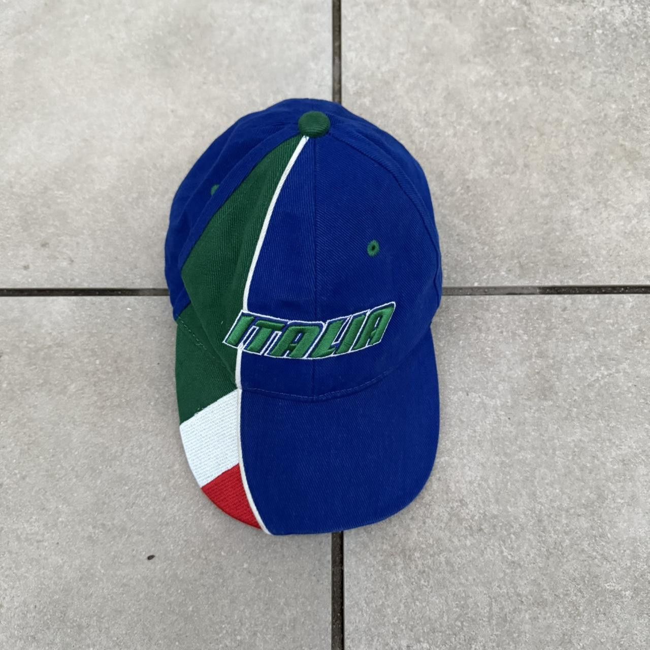 Vintage Italy baseball cap with green and blue details Size ONE SIZE - 1 Thumbnail