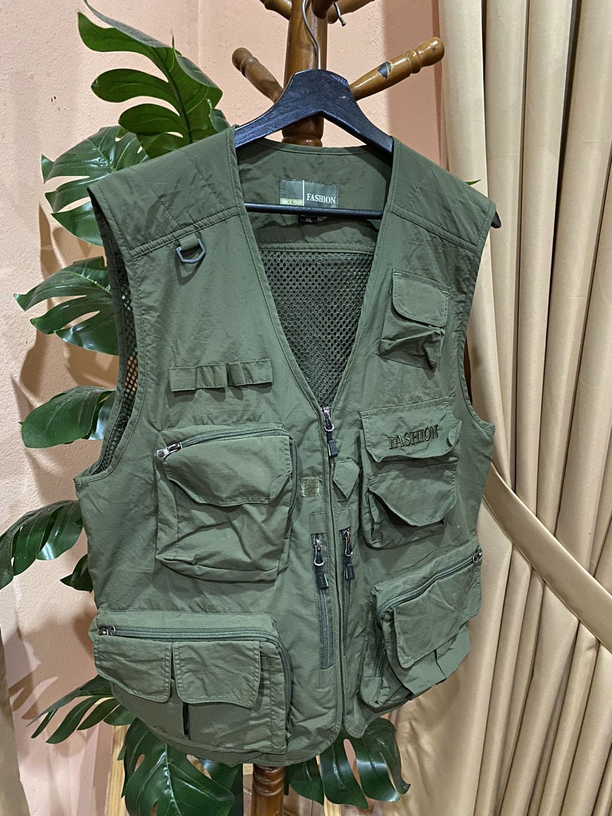 Other Olive Green Utility Vest with Multiple Pockets – Fishing Size US XXL / EU 58 / 5 - 3 Thumbnail