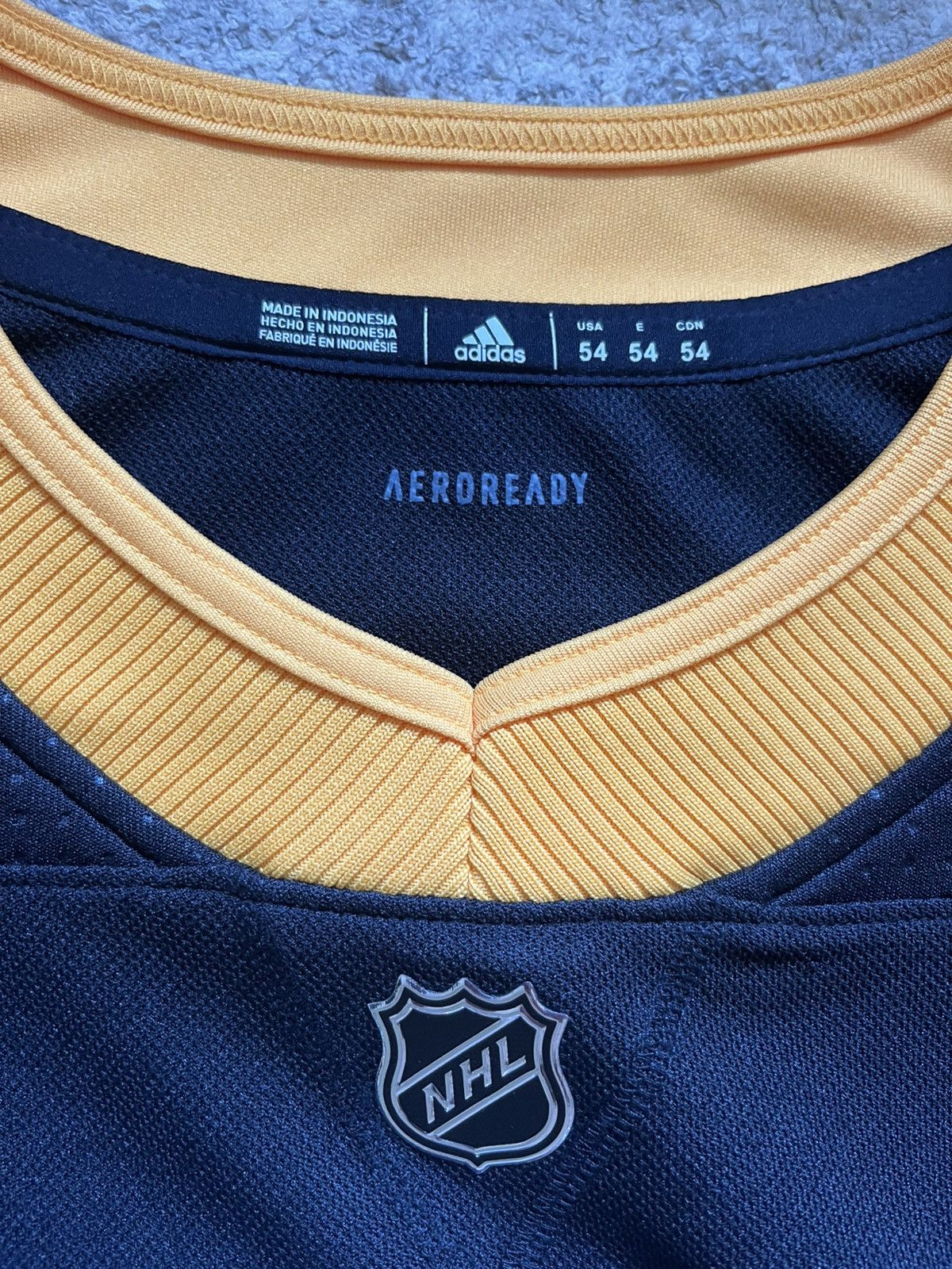 Adidas Adidas Mens 54 Boston Bruins Taylor Hall #71 Hockey Jersey Size US L / EU 52-54 / 3 - 3 Thumbnail