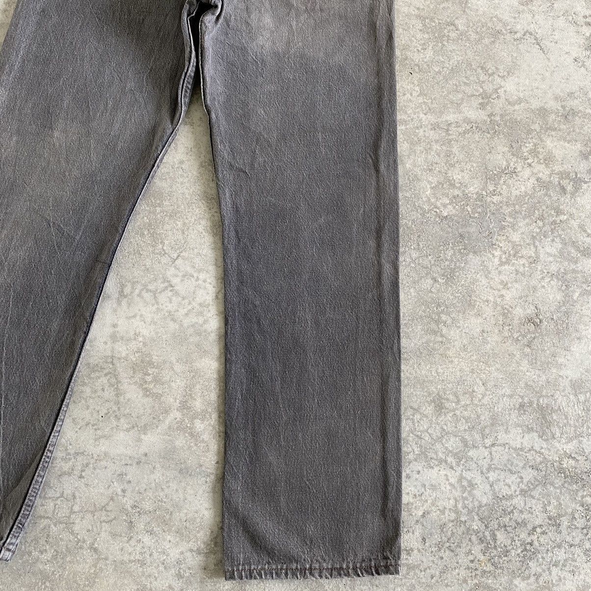 Levi's Vintage Late 80’s Levis 501 Ash Grey Denim Jeans Size US 33 - 18 Thumbnail