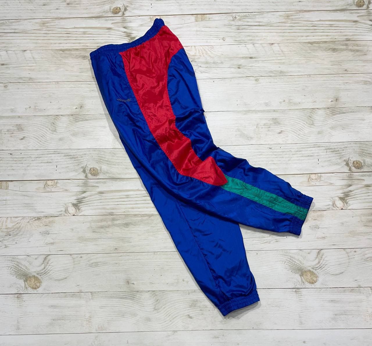 Adidas Vintage Adidas Nylon Tracksuit Jacket Pants Big Logo Size US L / EU 52-54 / 3 - 13 Thumbnail