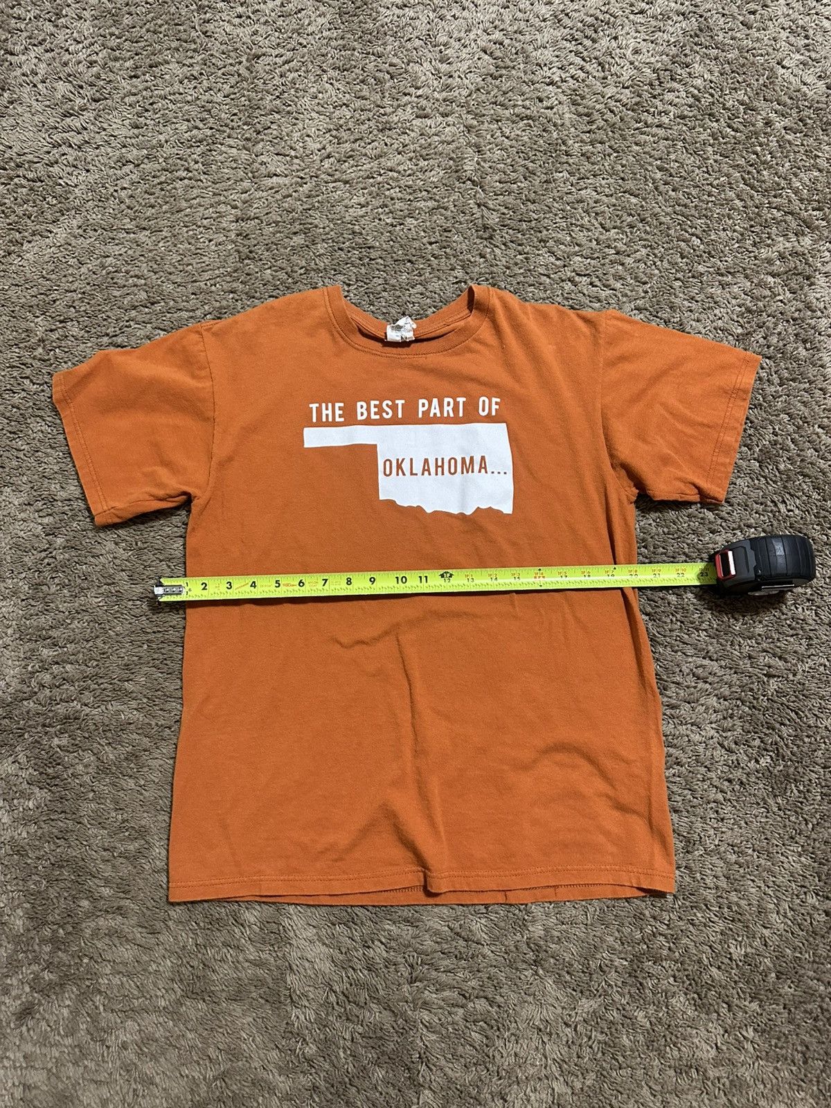 NCAA Vintage Texas Longhorns “red river” shirt 00s size medium Size US M / EU 48-50 / 2 - 4 Thumbnail