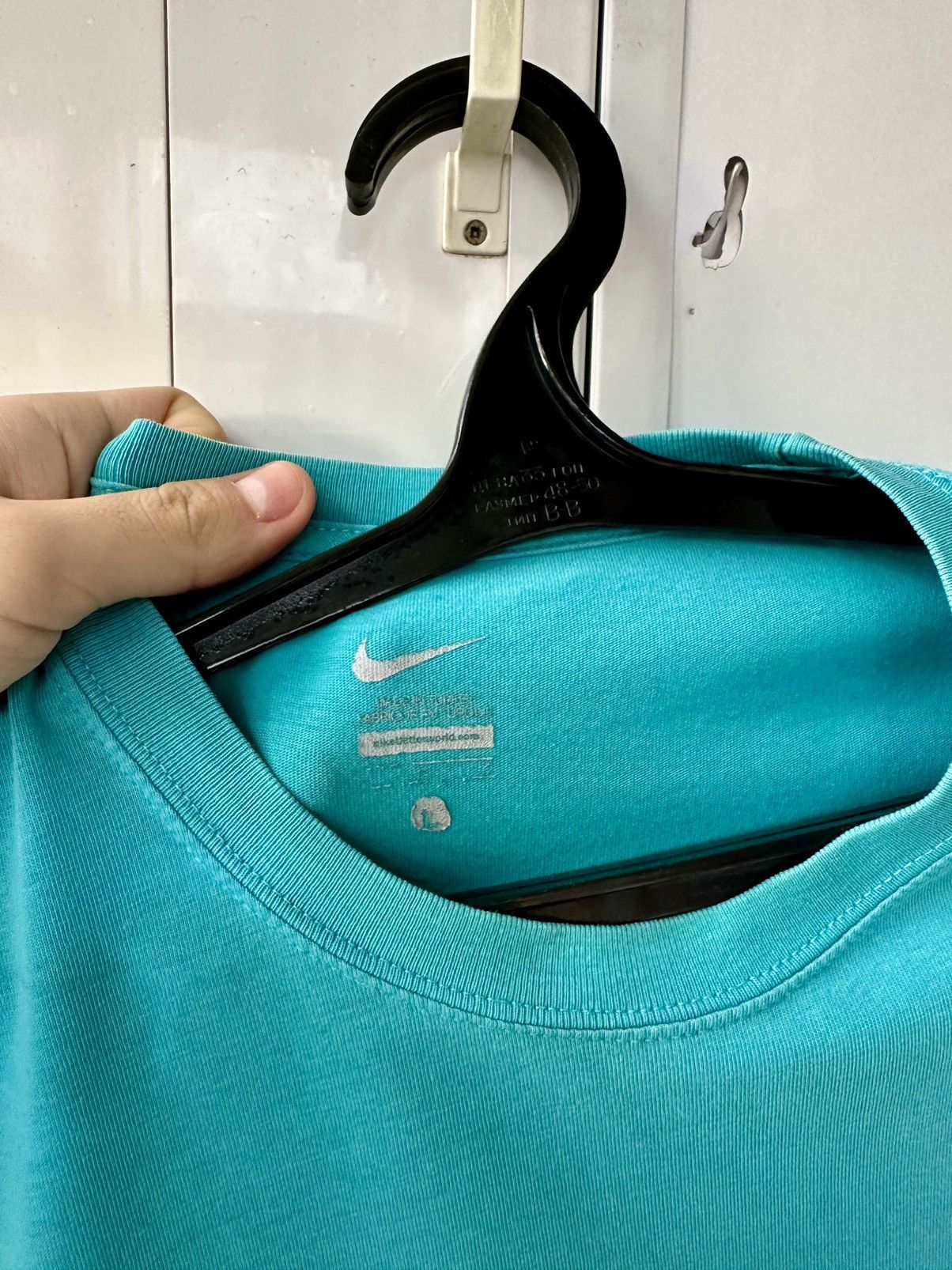 Nike Vintage Nike T-shirt Swoosh Logo Size US L / EU 52-54 / 3 - 10 Thumbnail