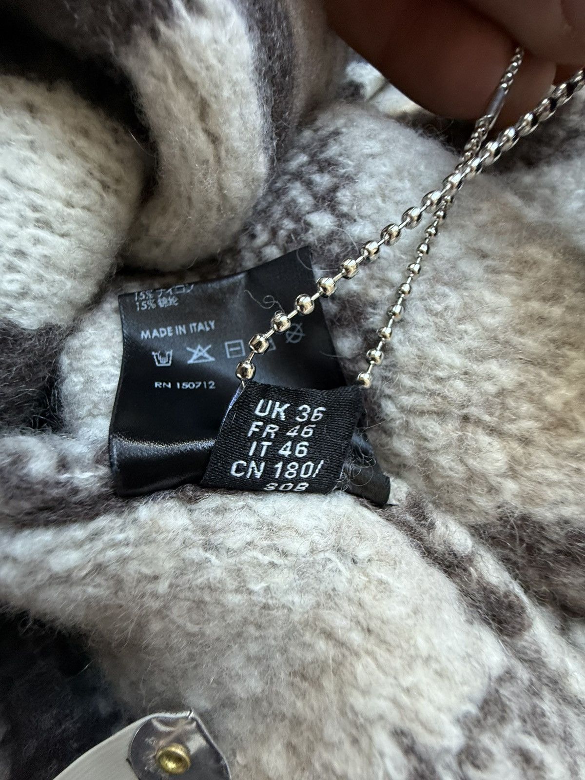 Amiri $1.3k Amiri damier cardigan sweater logo rare grail S Size US S / EU 44-46 / 1 - 25 Thumbnail