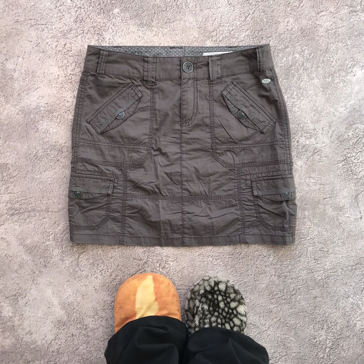Vintage Y2K Vintage Cargo Mini Skirt Streetwear Baggy Pocket Logo 28 Size 28" / US 6 / IT 42 - 1 Thumbnail
