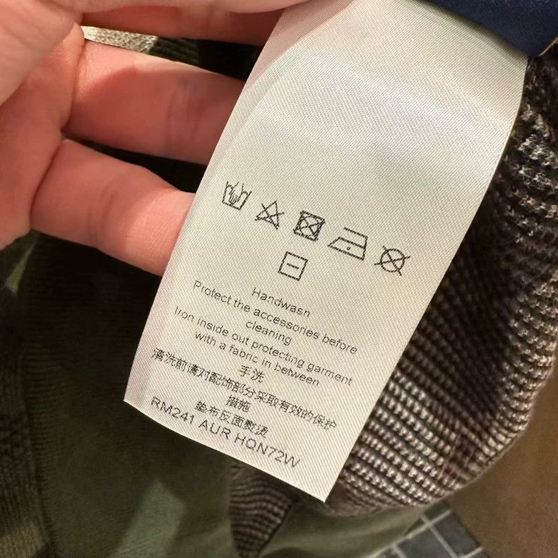 Louis Vuitton Louis Vuitton Fei Dong Co-branded New Camouflage Mosaic Le Size US S / EU 44-46 / 1 - 5 Thumbnail