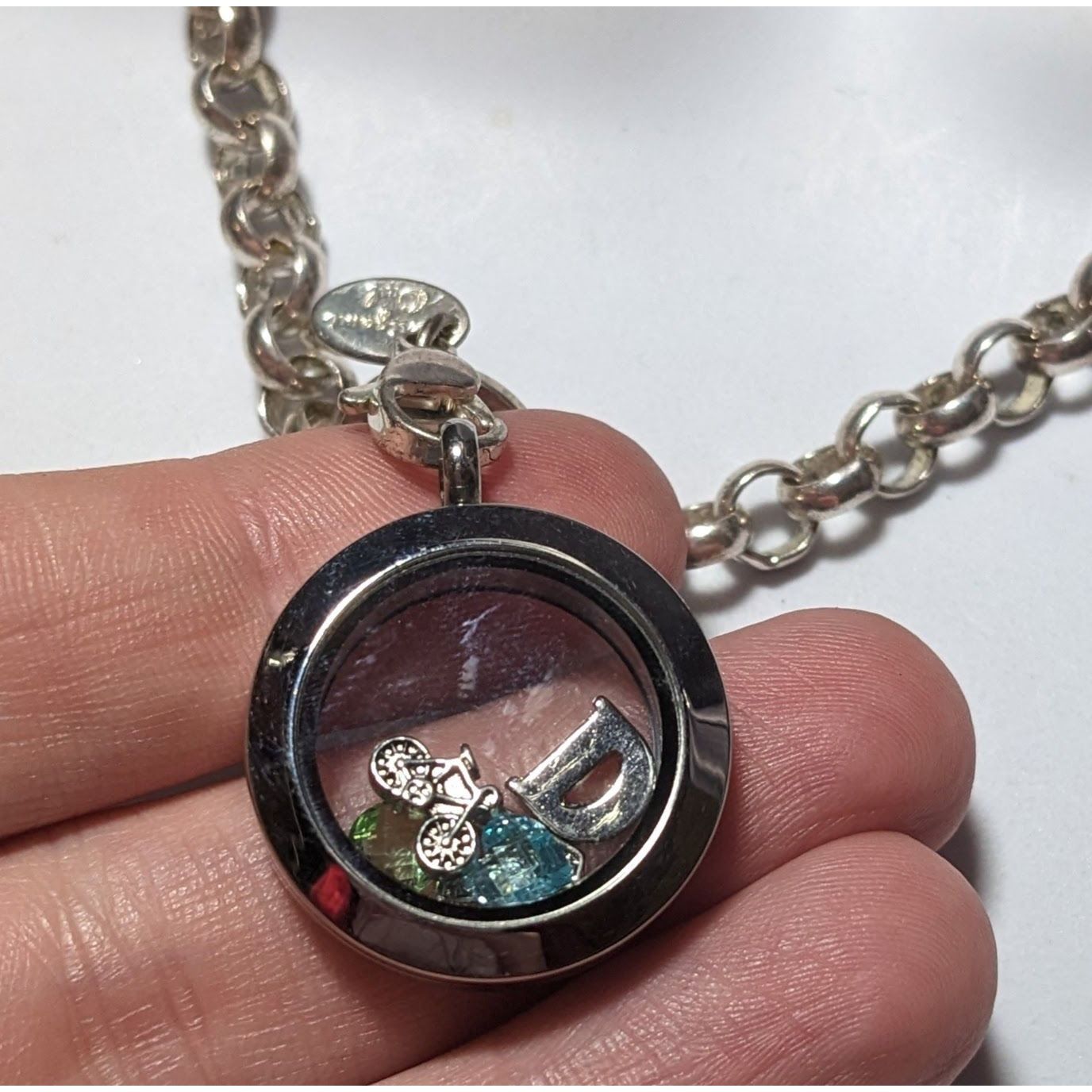 Other Origami Owl Silver Floating Locket Necklace Size ONE SIZE - 5 Thumbnail