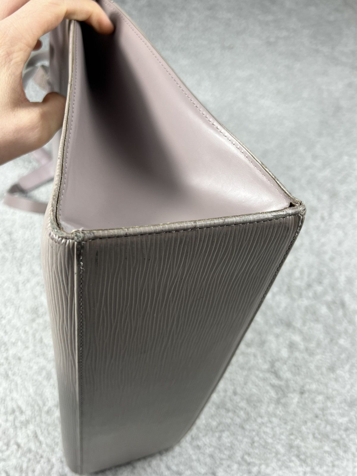 Louis Vuitton Louis Vuitton Epi Croisette PM Handbag Purple Size ONE SIZE - 7 Thumbnail