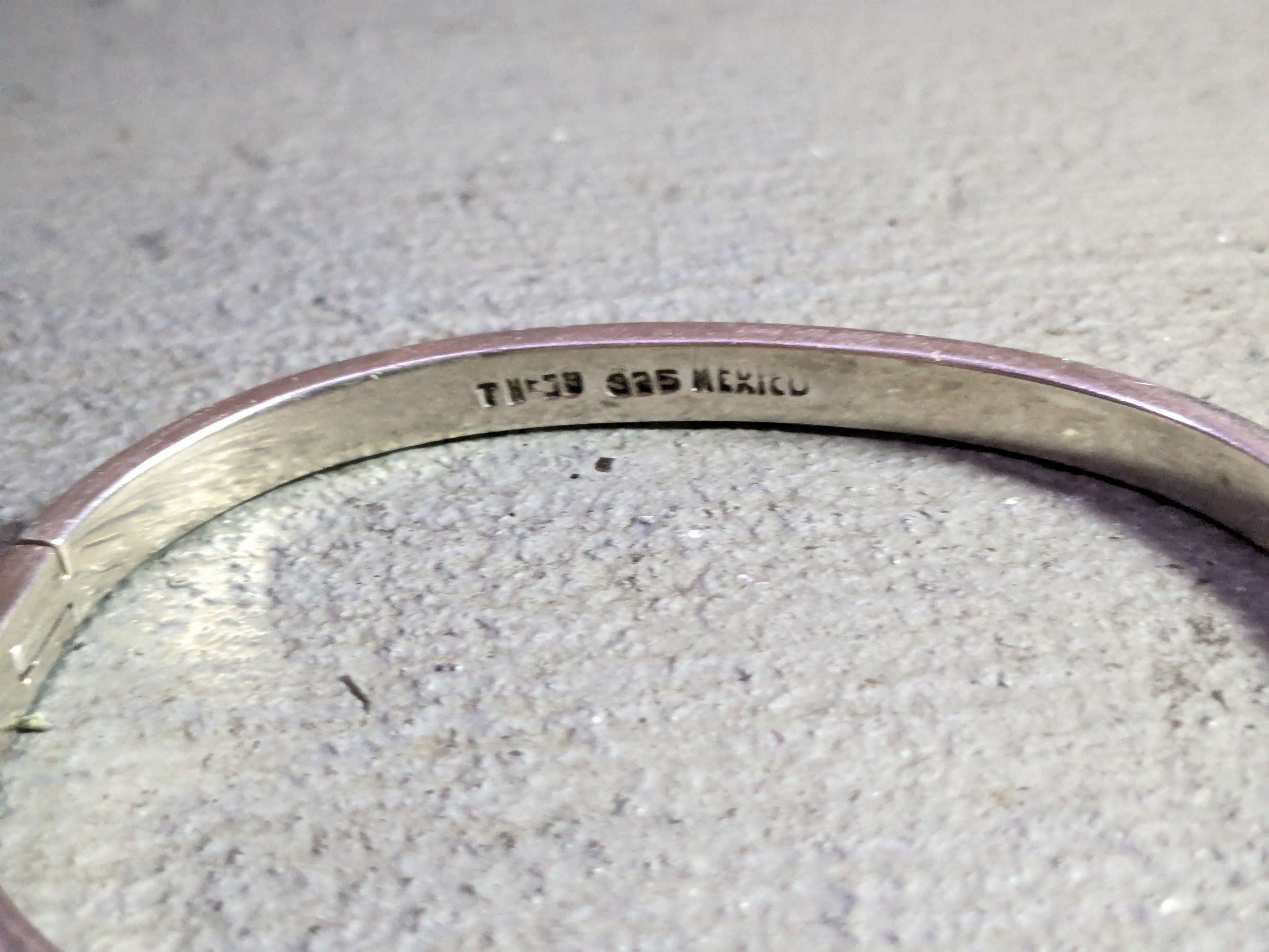 Jewelry Vintage Sterling Silver Bracelet Black Onyx Inlay Taxco Size ONE SIZE - 8 Thumbnail