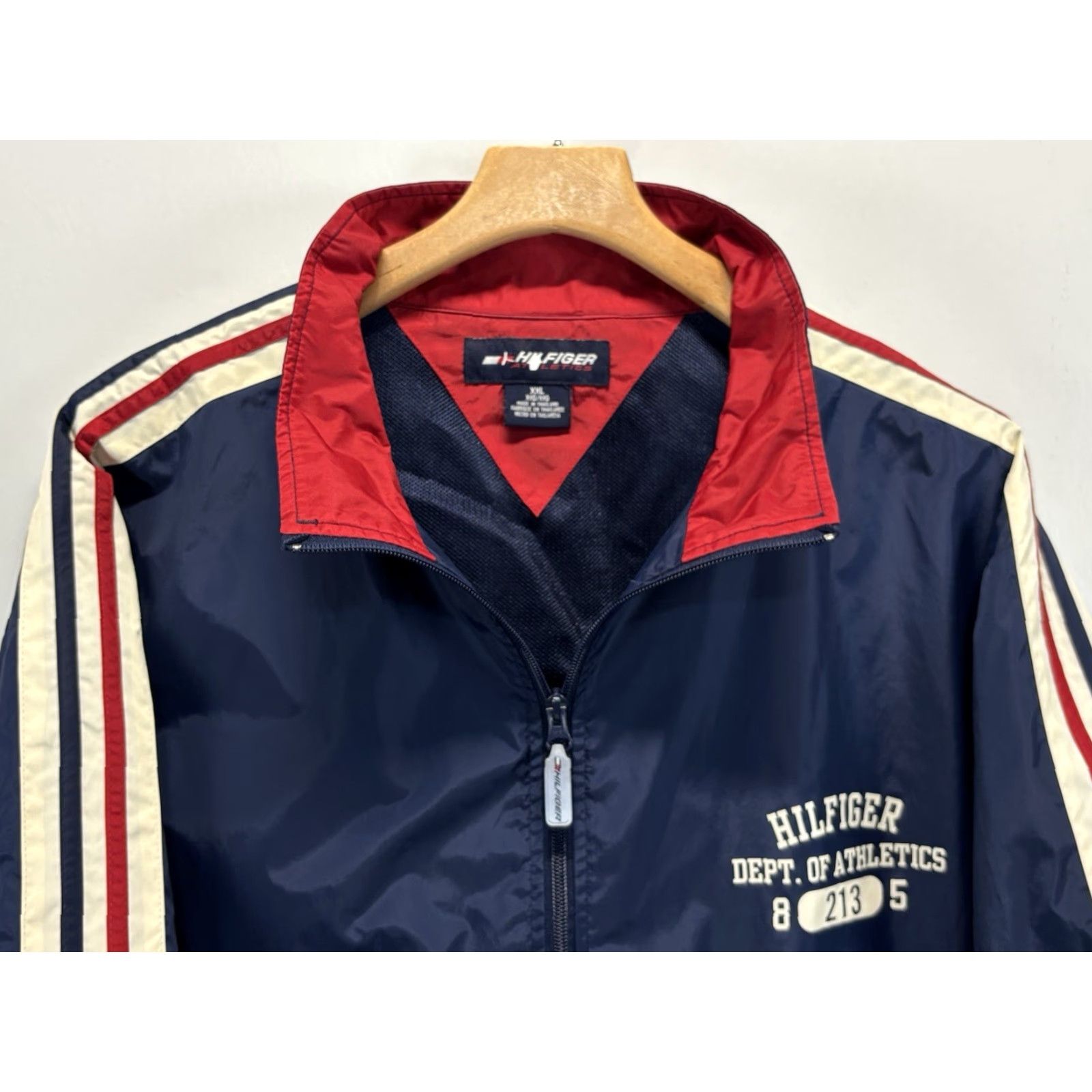 Tommy Hilfiger VINTAGE Tommy Hilfiger Windbreaker Jacket Men 2XL Navy Zip Off Sleeves Size US XXL / EU 58 / 5 - 5 Thumbnail