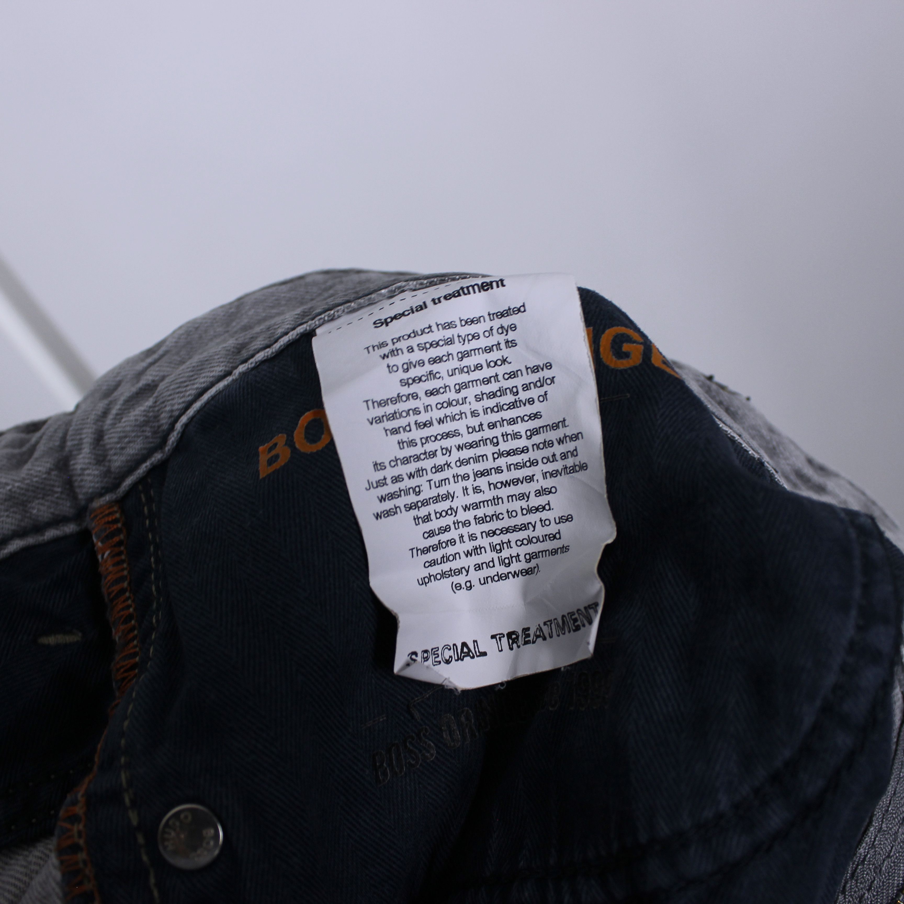 Hugo Boss Hugo Boss denim men jeans rare 32 gray light Size US 32 / EU 48 - 12 Thumbnail