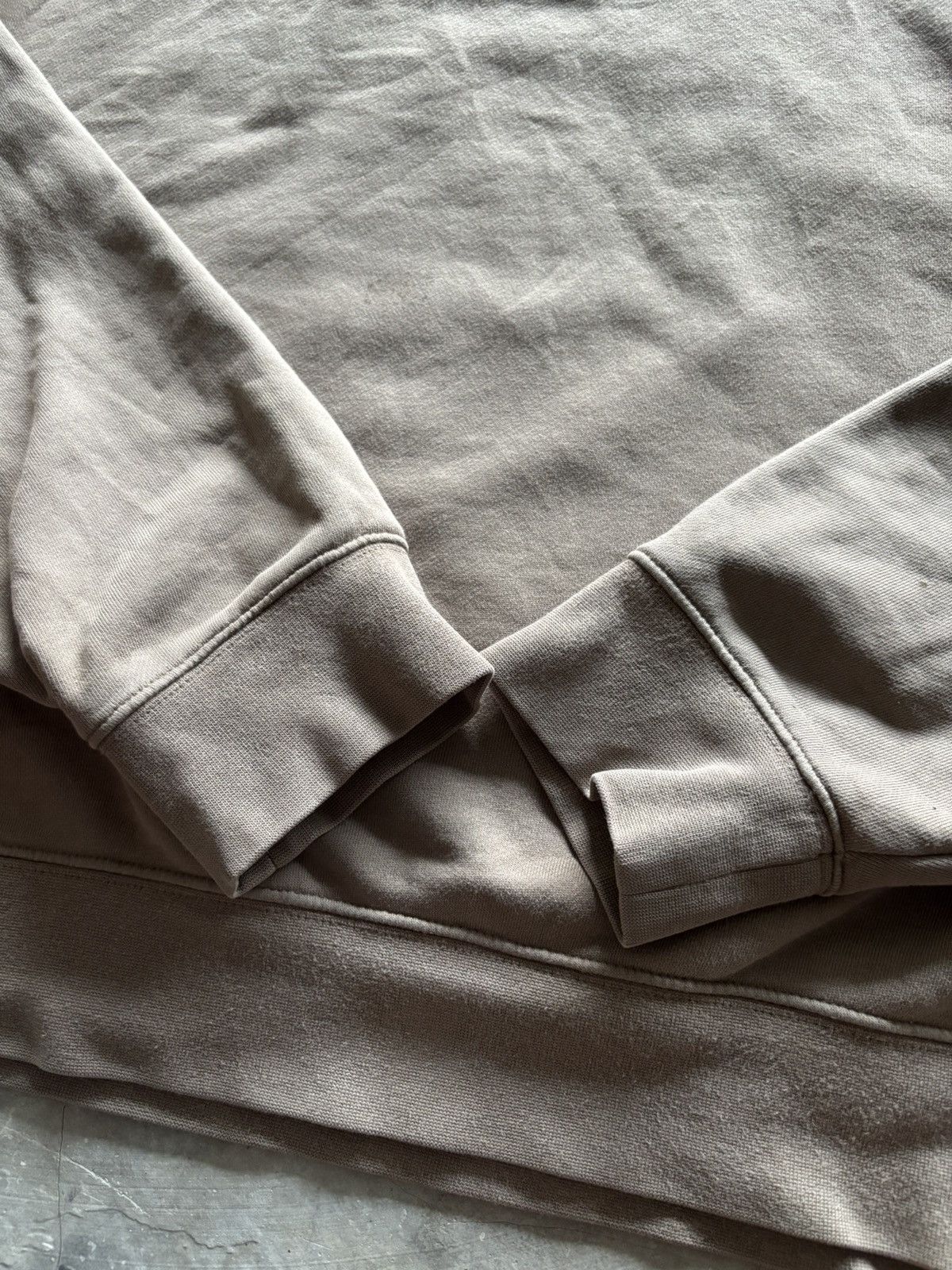 Essentials × Fear of God ESSENTIALS FEAR OF GOD SWEATSHIRT Size US XL / EU 56 / 4 - 8 Thumbnail