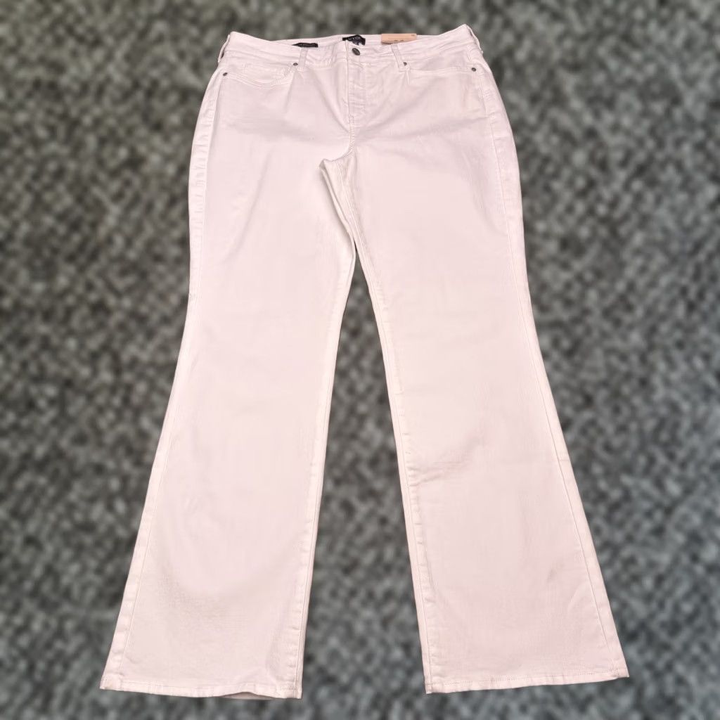 NYDJ NYDJ Marilyn Straight Jeans 16 White Stretch Lift Tuck New Jeans Women Regular White Side Logo 5-Pocket Modern 31in Inseam NYDJ Marilyn Size 38" / US 16 / IT 52 - 1 Thumbnail