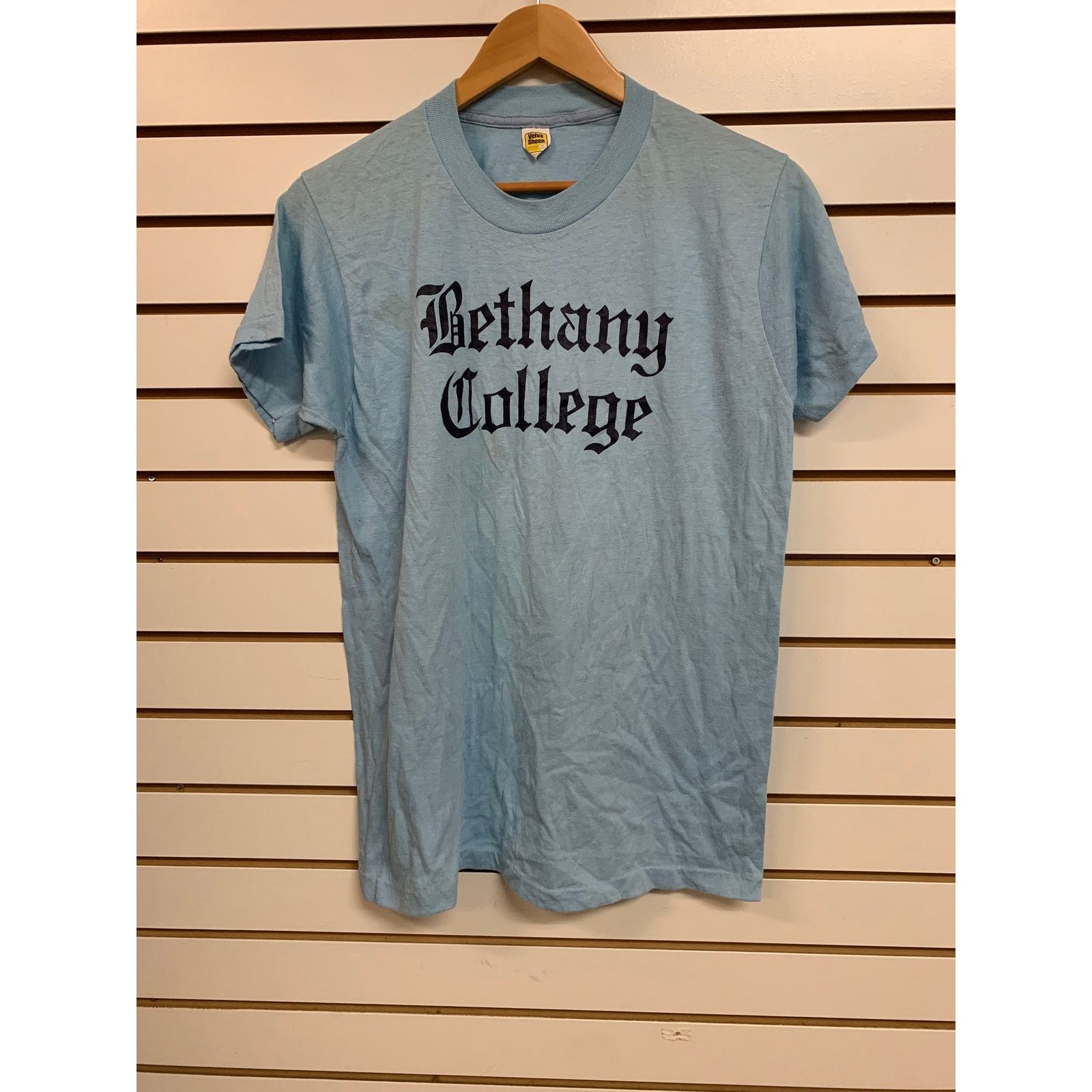 Velva Sheen Vintage Bethany college T Shirt Size XL 1980s 80s Size US XL / EU 56 / 4 - 1 Thumbnail