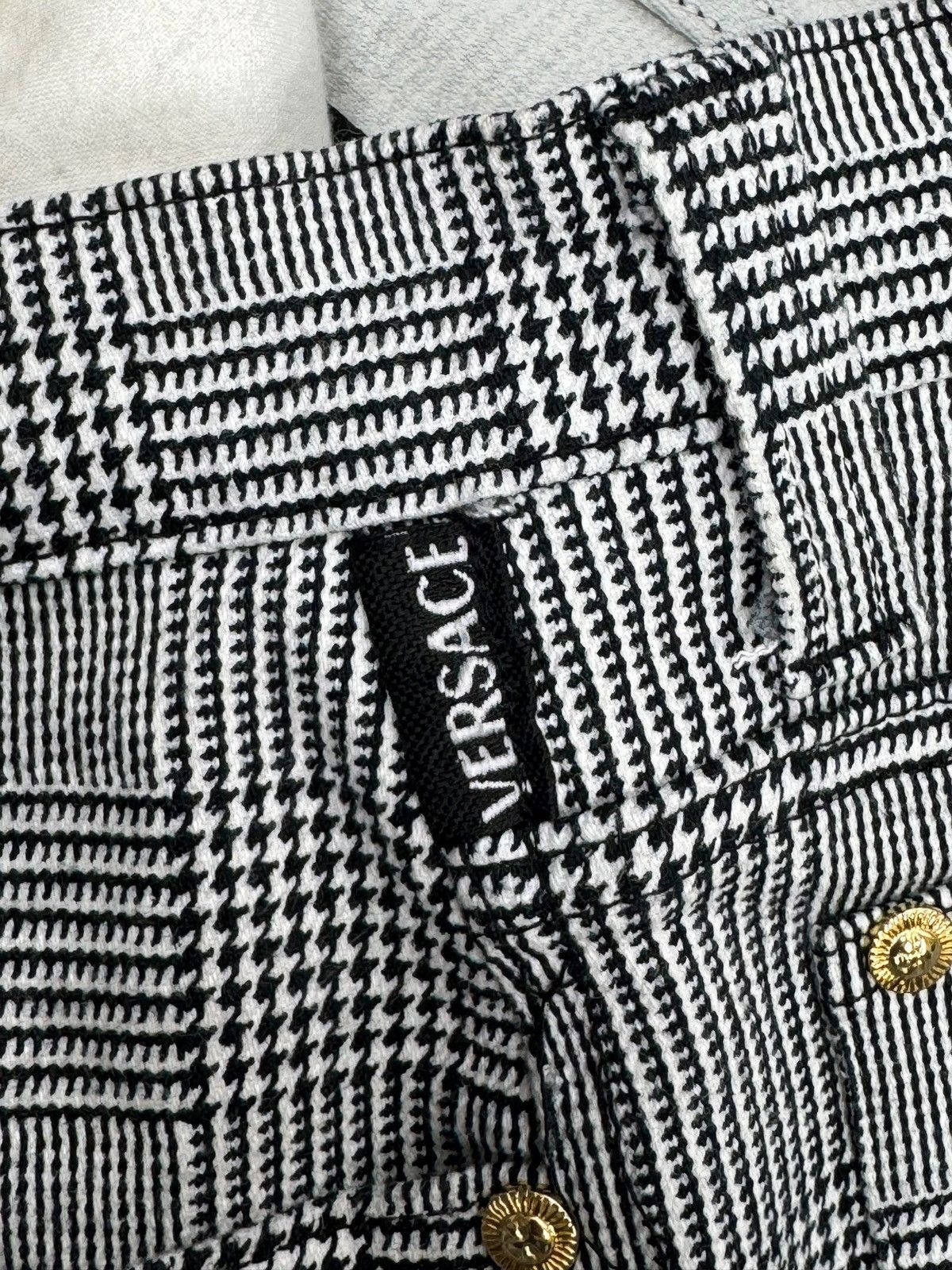 Versace Jeans Couture × Vintage Versace Jeans Couture Vintage Check Pants 1990s size 32 Size 32" / US 10 / IT 46 - 13 Thumbnail