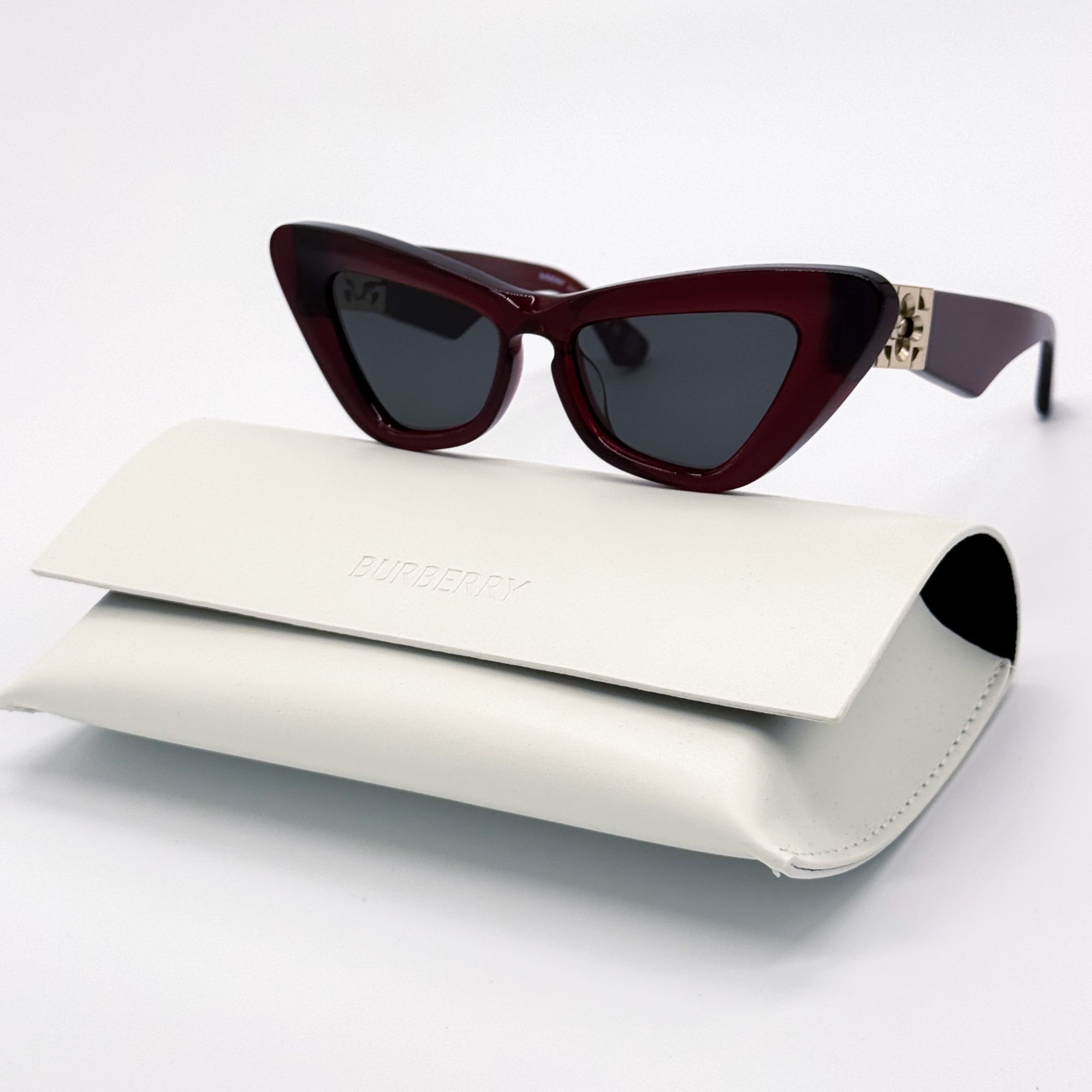 Burberry NEW BURBERRY SUNGLASSES RED WOMEN BE4421U 4128/87 BURBERRY Size ONE SIZE - 1 Thumbnail