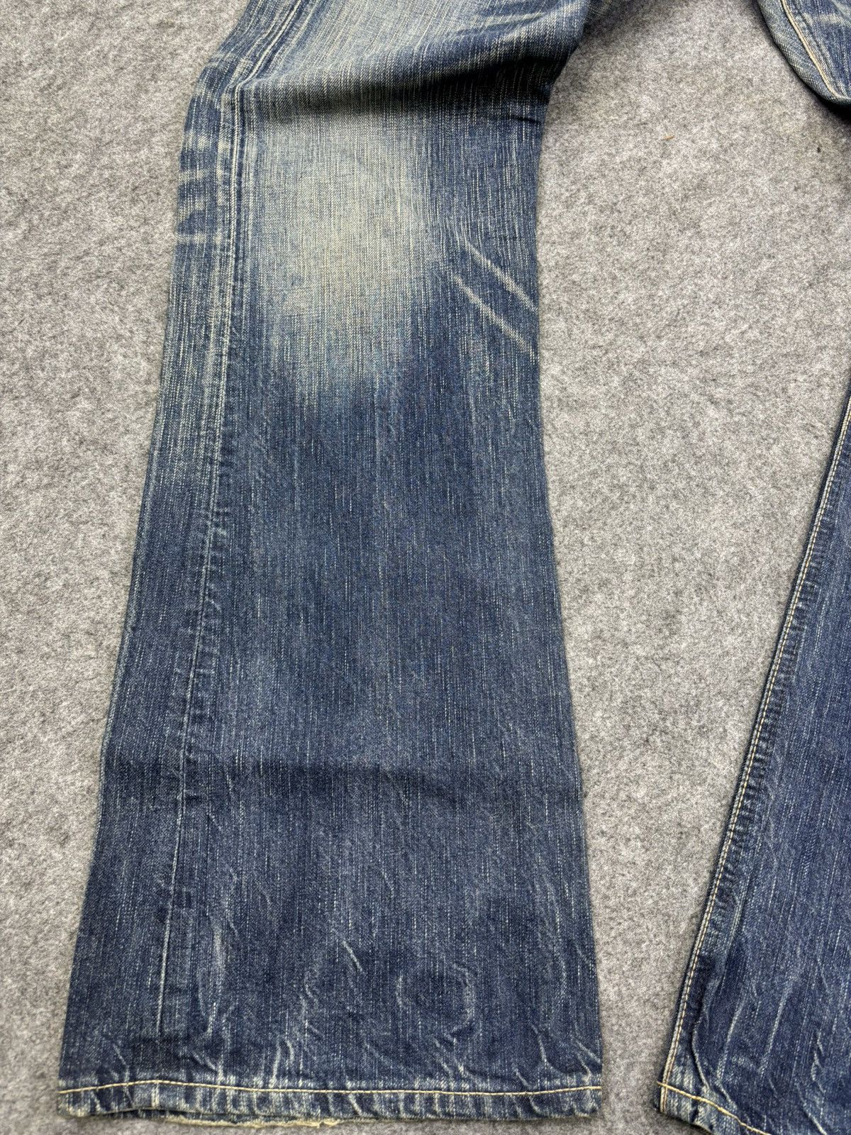 Edwin 💥Insane Flare💥Edwin Raw Fades Blue Trip Denim F842 Size US 34 / EU 50 - 6 Thumbnail
