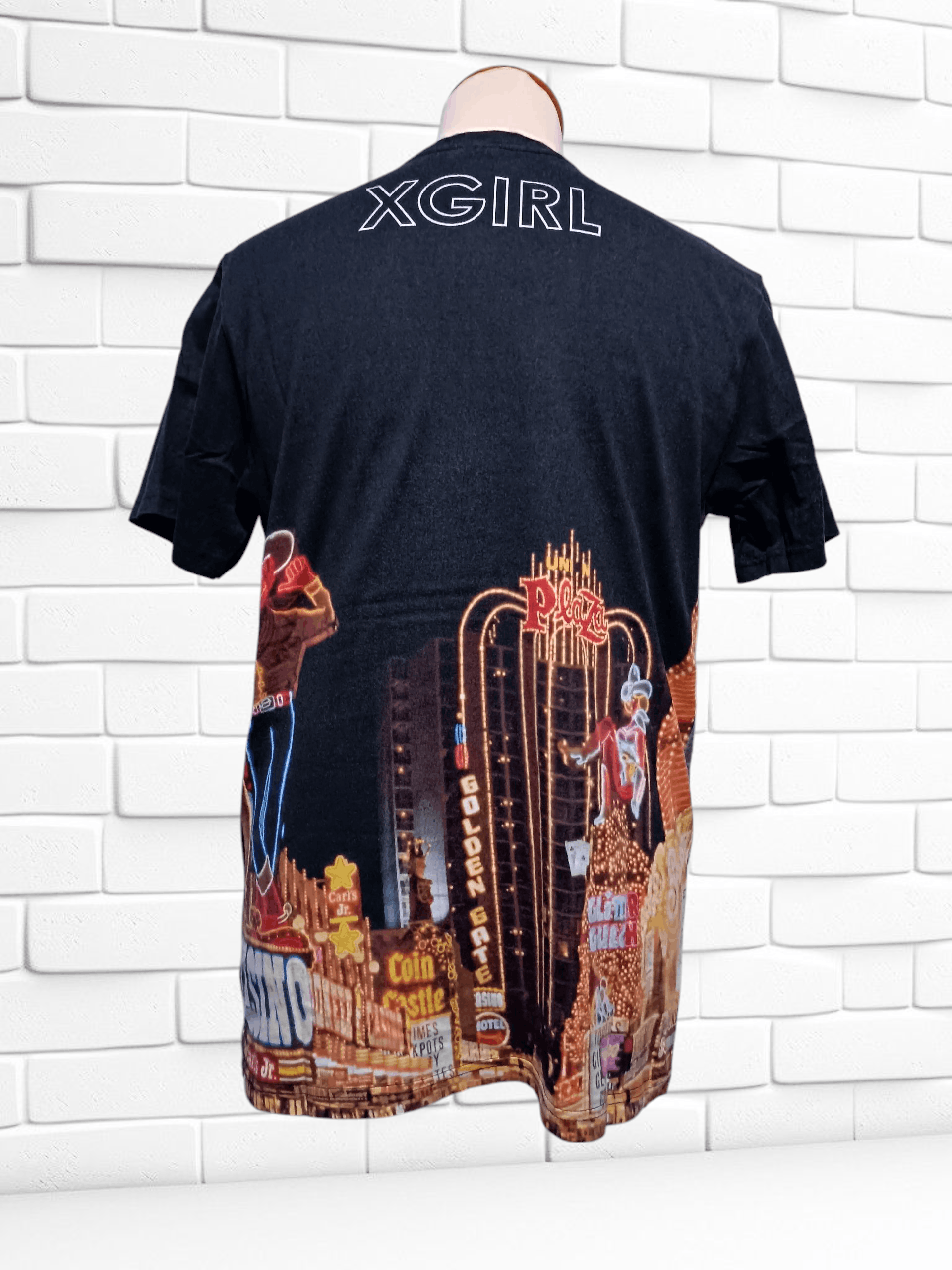 Japanese Brand X Girl Casino Design Short Sleeve T-Shirt Size US M / EU 48-50 / 2 - 4 Thumbnail