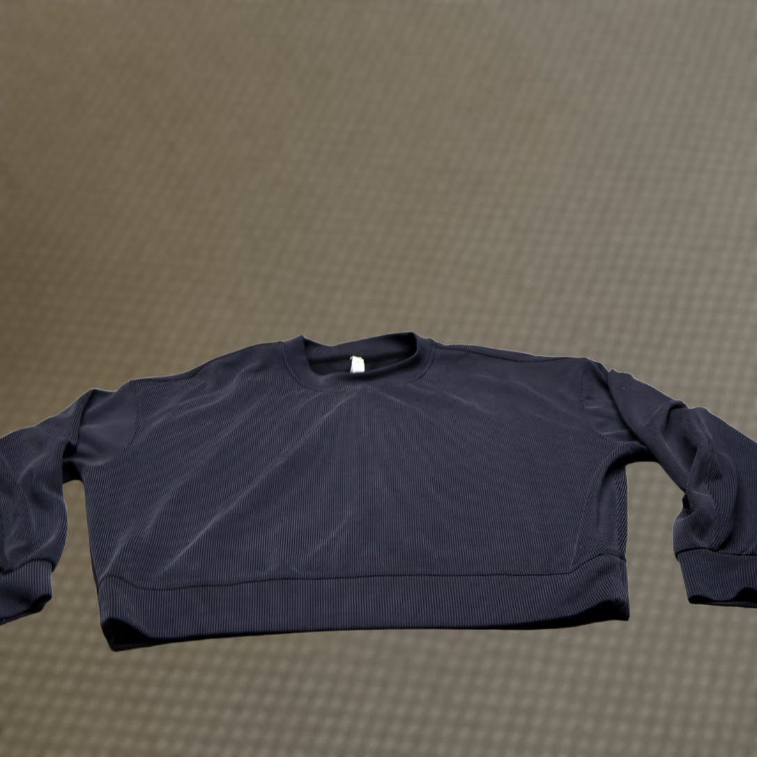 Lululemon Lululemon Sweatshirt Women 10 Black Perfectly Oversized Ribbed Crew Cropped Relaxed Fit Knit Sweatshirt Size L / US 10 / IT 46 - 1 Thumbnail