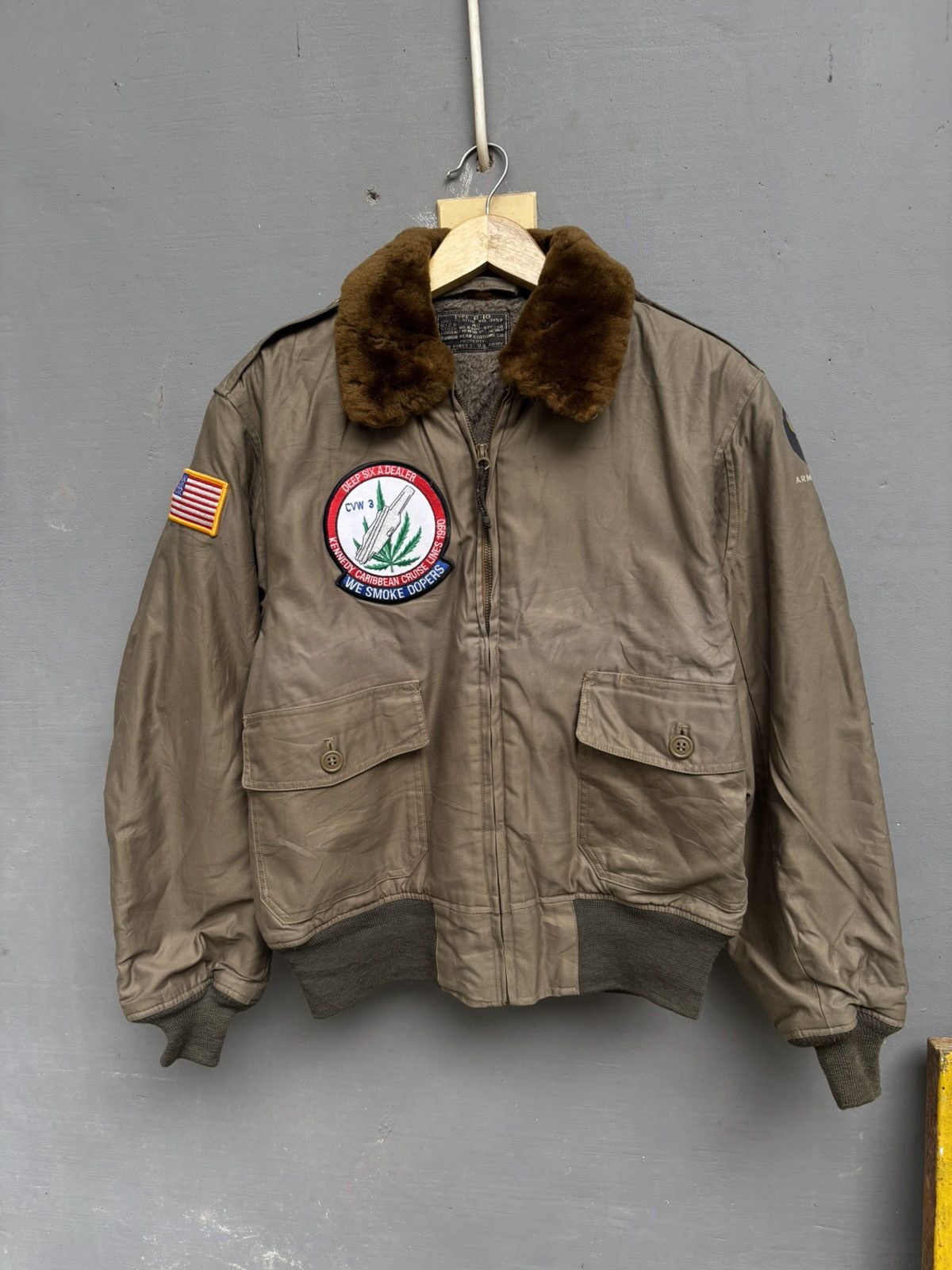 Buzz Rickson's B10 bomber military buzzricksons Toyo enterprise jacket Size US L / EU 52-54 / 3 - 1 Thumbnail