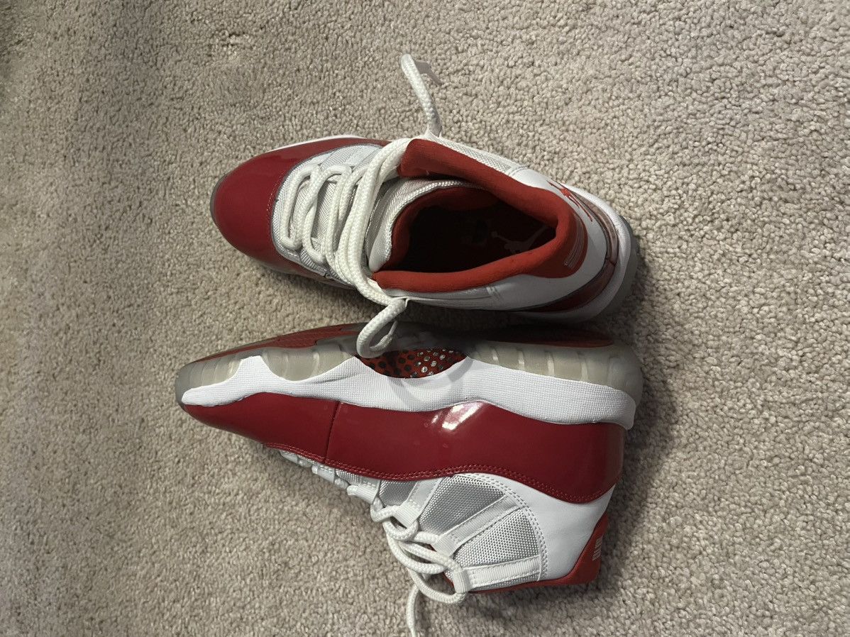 Jordan Brand Cherry Red Jordan 11s Size US 8 / EU 41 - 5 Thumbnail