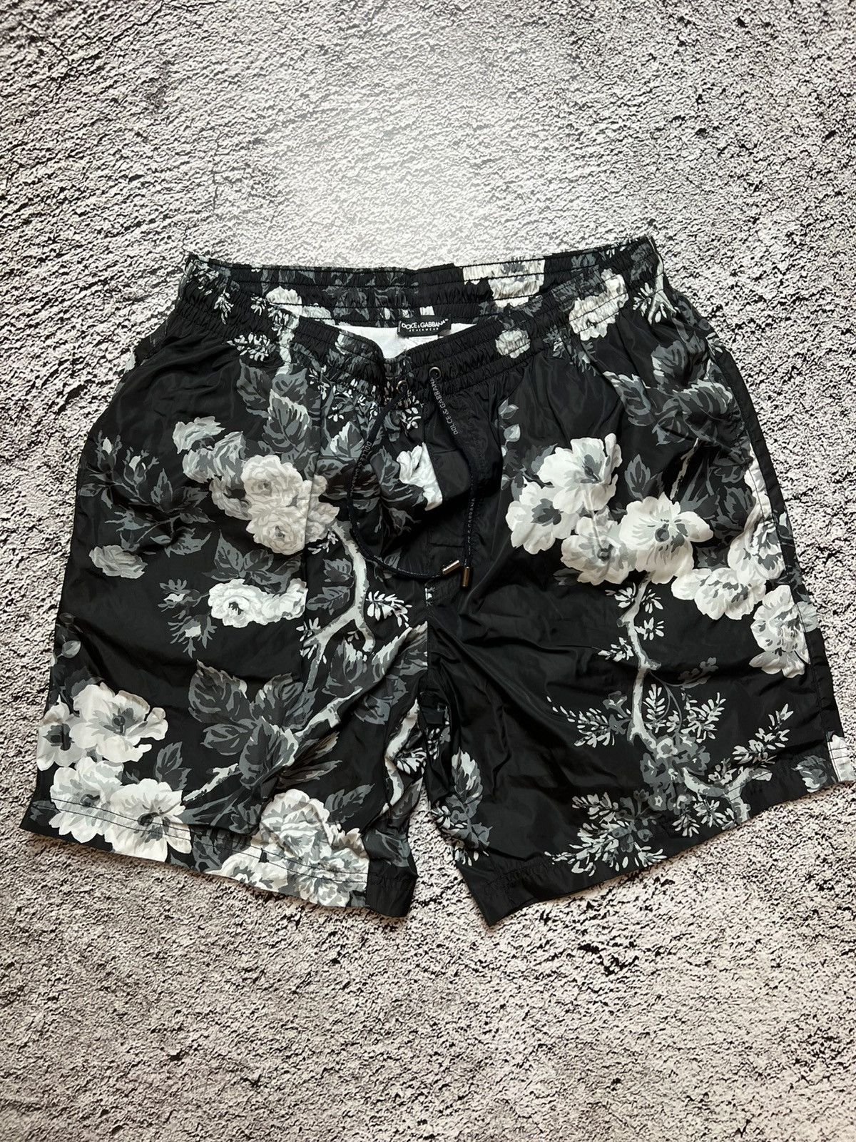 Dolce & Gabbana RRP 625$ Dolce $ Gabbana floral swimwear shorts Size US 32 / EU 48 - 1 Thumbnail