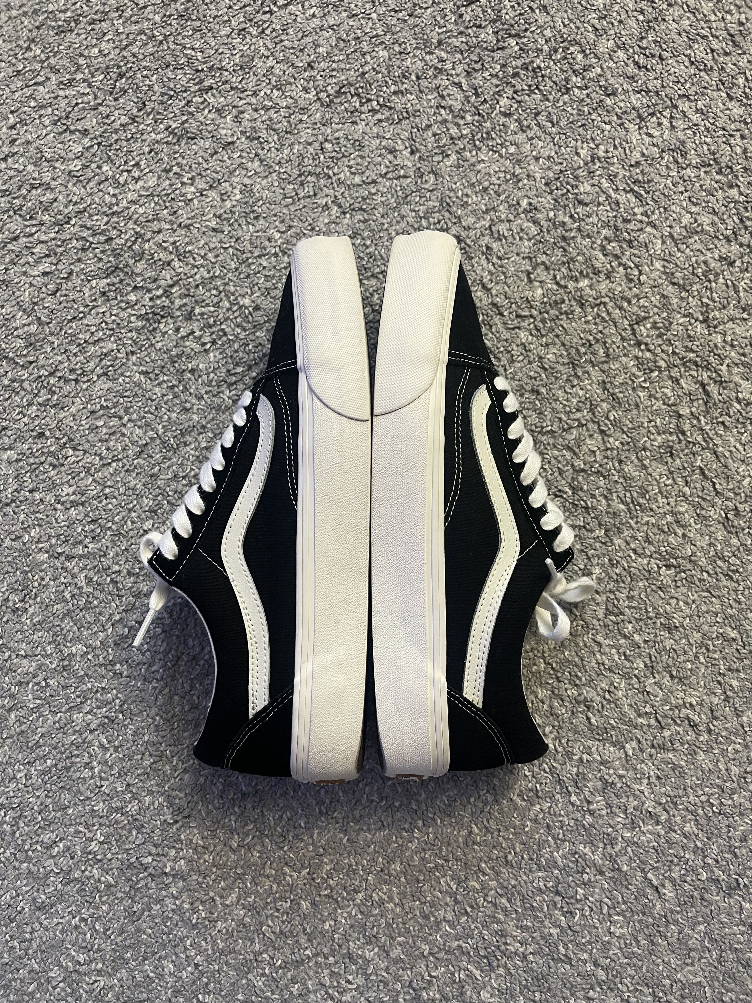 Van Vans Old Skool VR3 - Sz 10 Size US 10 / EU 43 - 5 Thumbnail