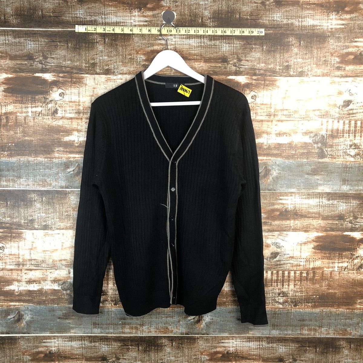 Japanese Brand UJ Black vintage plain Cardigan Knitwear #A2267 Size US M / EU 48-50 / 2 - 1 Thumbnail