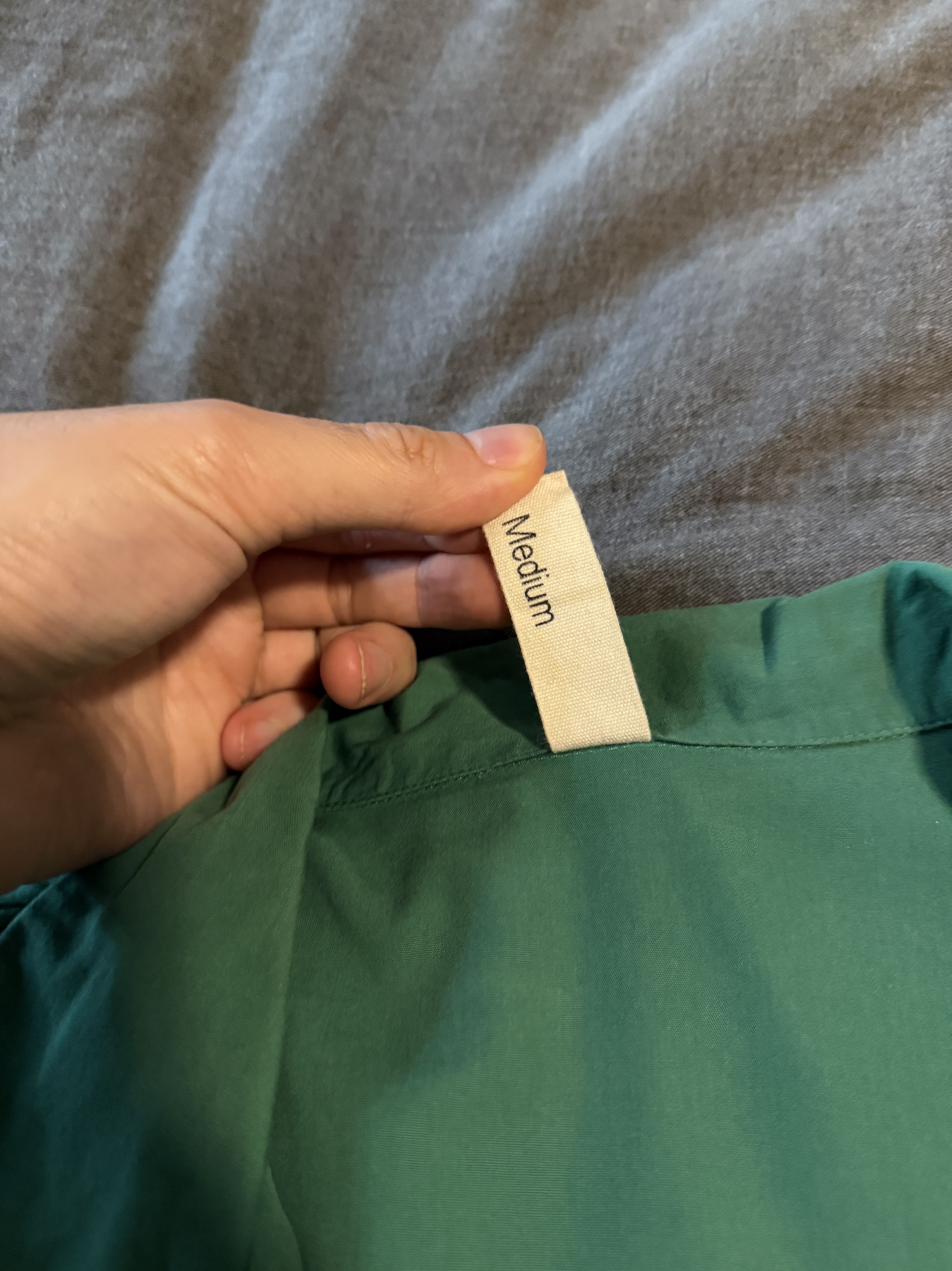 Tekla Green Poplin Long-Sleeved Pyjama Shirt Size US M / EU 48-50 / 2 - 3 Thumbnail