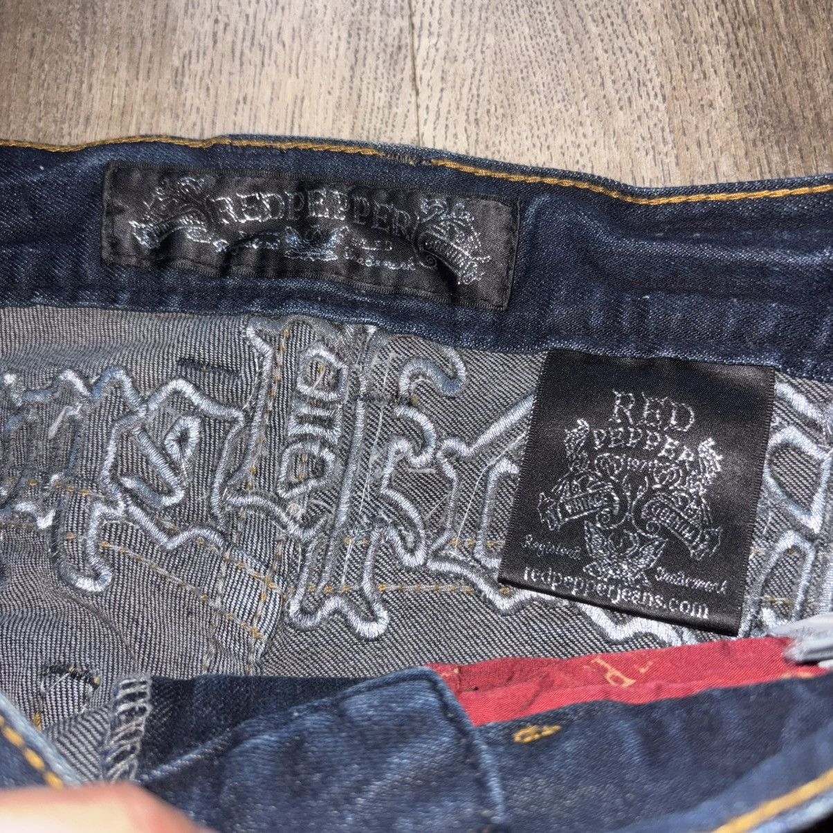 Japanese Brand VTG Rare Red Pepper Japanese Denim Embroidered Skull Jorts Size US 32 / EU 48 - 7 Thumbnail