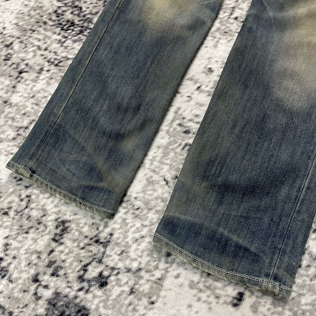 Mastermind Japan × Roen Hydrogen Japan Embroidered Skull Mud Wash Distressed Jeans Size US 31 - 7 Thumbnail