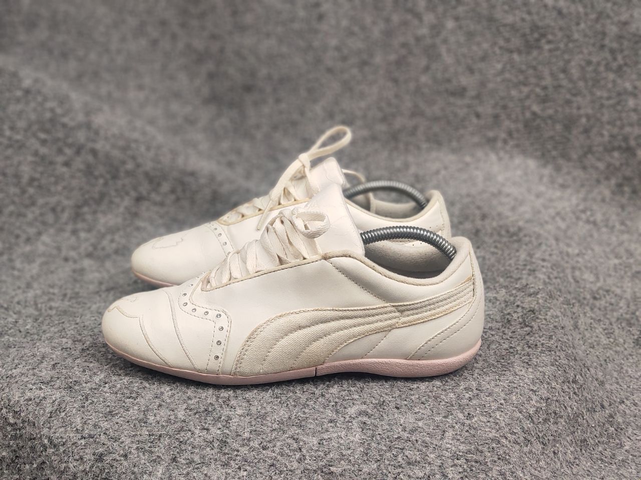 Puma Vintage Puma Sela Speedcat Y2K Leather low top Sneakers Size US 7 / IT 37 - 12 Thumbnail