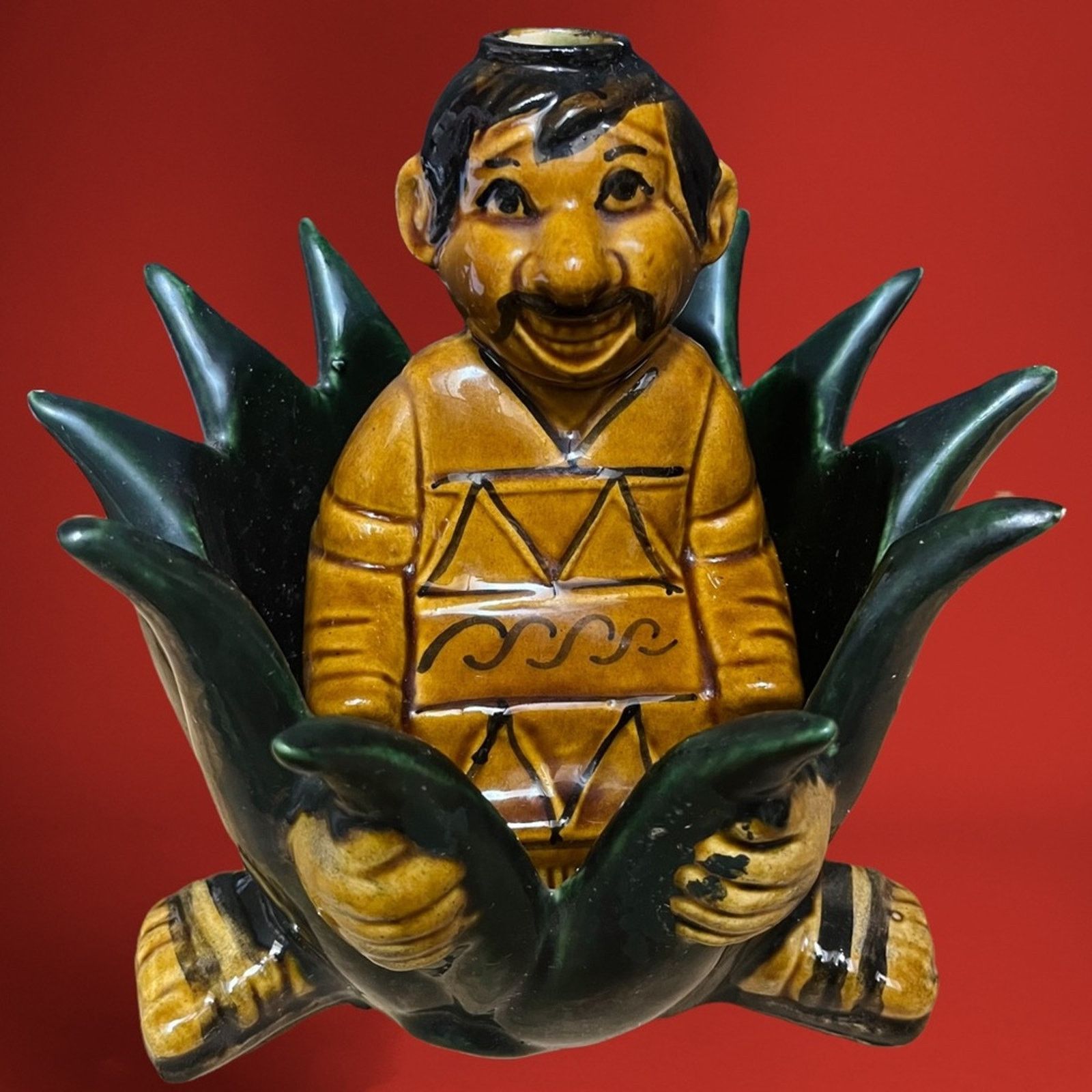 non Vintage Handmade Mexican Man In Bushes Tequila Decanter Cup Size ONE SIZE - 10 Thumbnail
