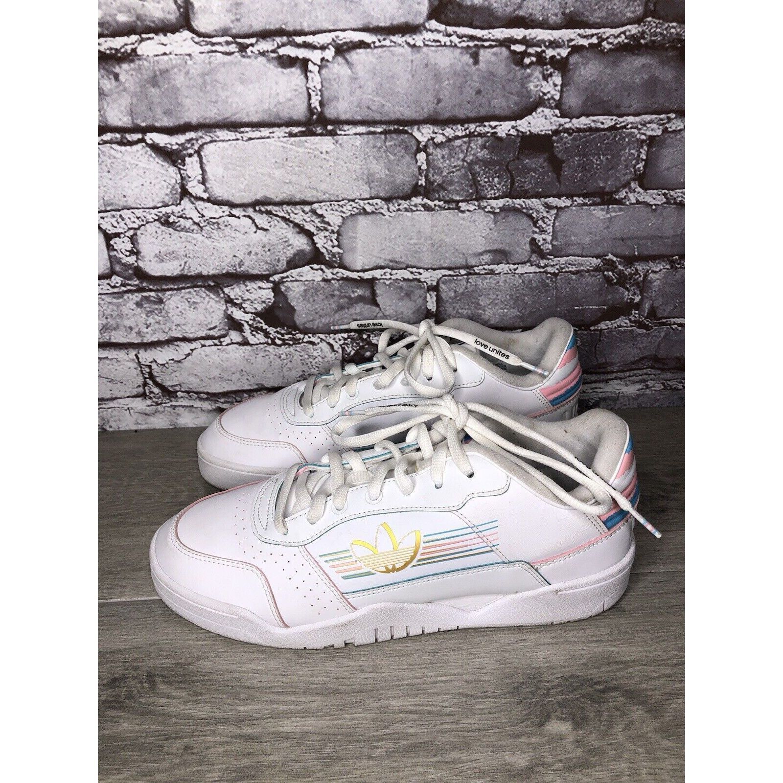 Adidas Adidas Love Unites White Leather Blue Pink Stripe Sneakers M Size US 10 / EU 43 - 20 Thumbnail