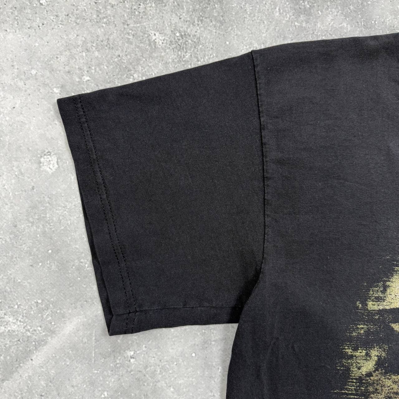 Band Tees Korn Remember Who Are You 2011 Tour Band T Shirt Faded Black Size US L / EU 52-54 / 3 - 5 Thumbnail
