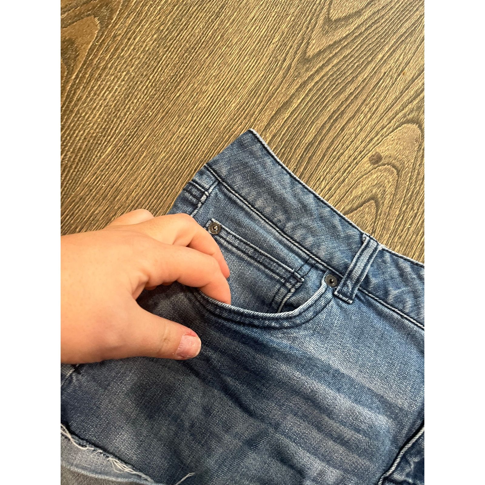 American Eagle Outfitters American Eagle Cut-Off Shorts Mid Rise Stretch Blue Size 14 Size 36" / US 14 / IT 50 - 3 Thumbnail