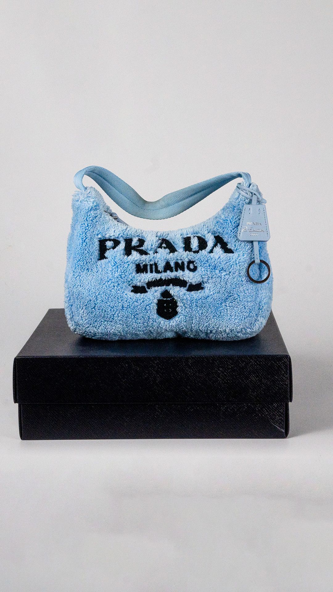 Prada Prada Re-Edition 2000 Terry Mini Shoulder Bag Size ONE SIZE - 1 Thumbnail