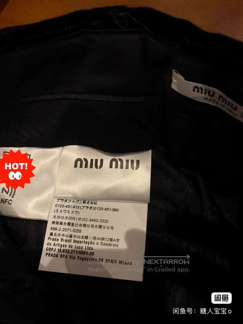 Miu Miu Miu Miu 36 Velvet shorts Size 22" - 9 Thumbnail