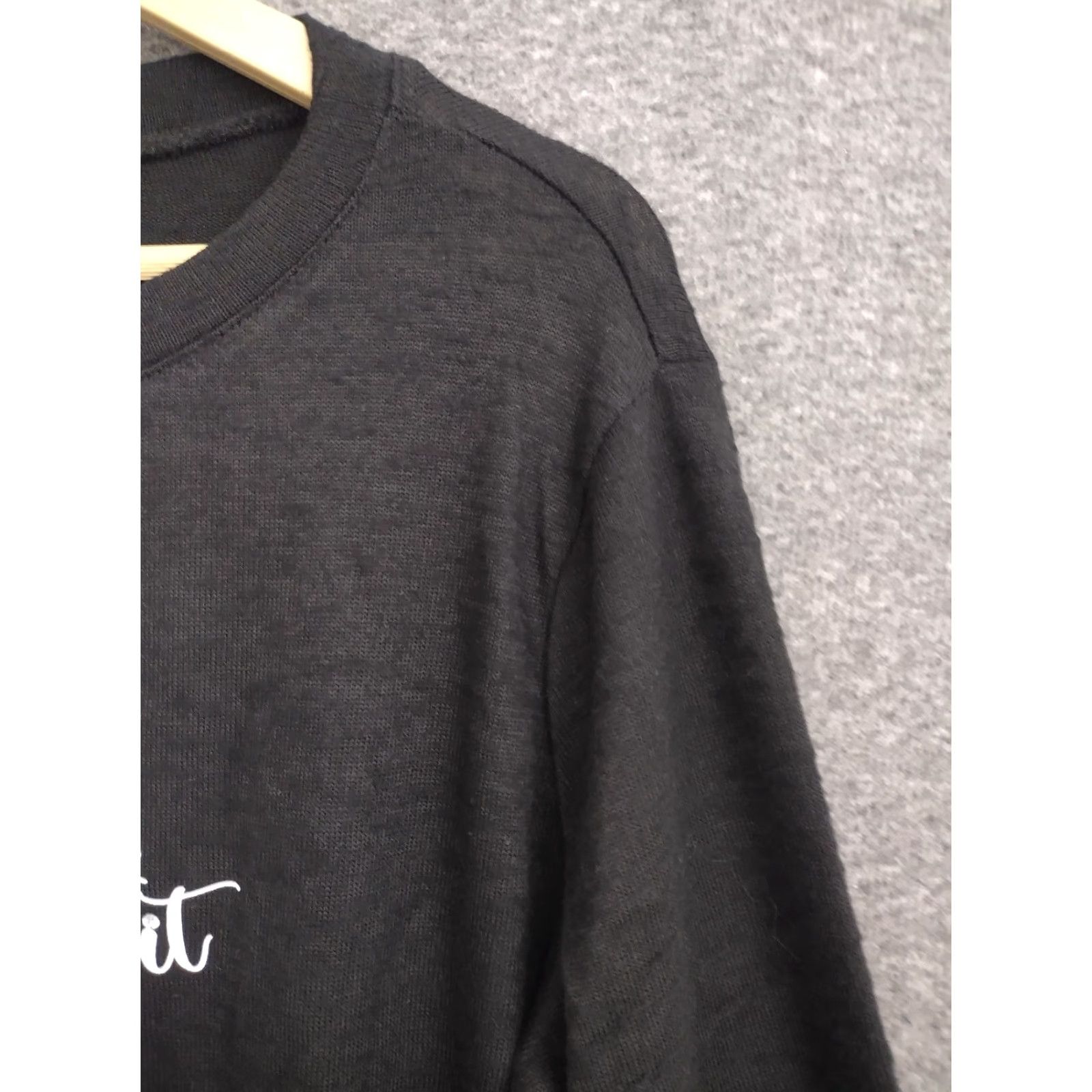 Vintage Women’s Christmas Sweatshirt Long Sleeve M Black Graphic Print Crew Neck Pullover Comfort Casual Modern Holiday Wear Womens Size M / US 6-8 / IT 42-44 - 7 Thumbnail