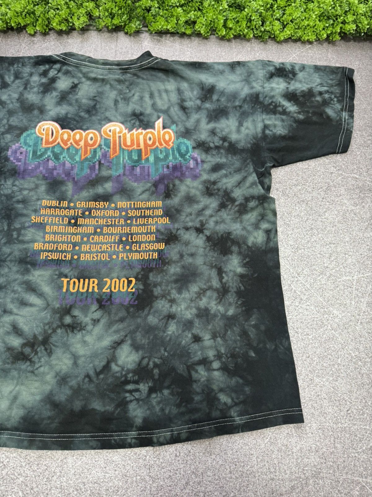 Band Tees Vintage 2000s Deep Purple Heavy Metal Band Tee tie dye Rock Size US L / EU 52-54 / 3 - 13 Thumbnail