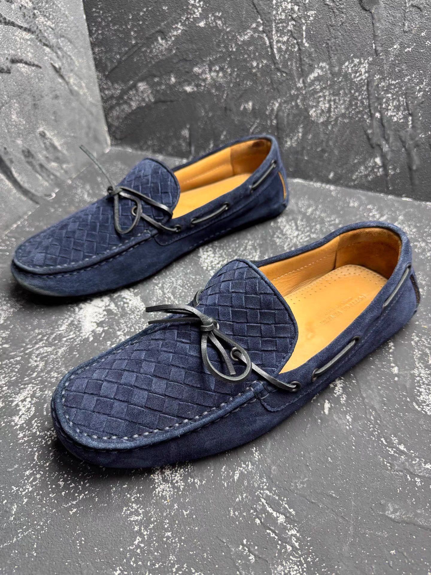 Bottega Veneta BV Blue Woven Suede Loafers Q10 Size US 8 / EU 41 - 1 Thumbnail