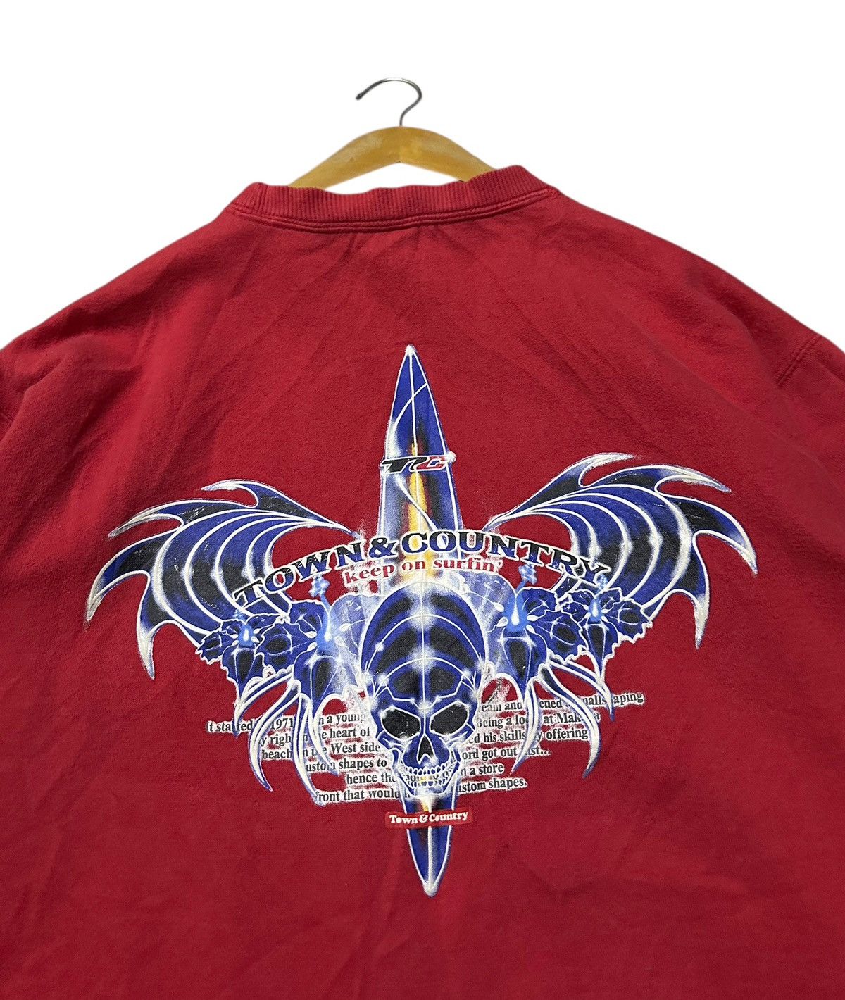 Vintage vintage Town & Country "Surfin Life" graphic sweatshirt. Size US L / EU 52-54 / 3 - 2 Thumbnail