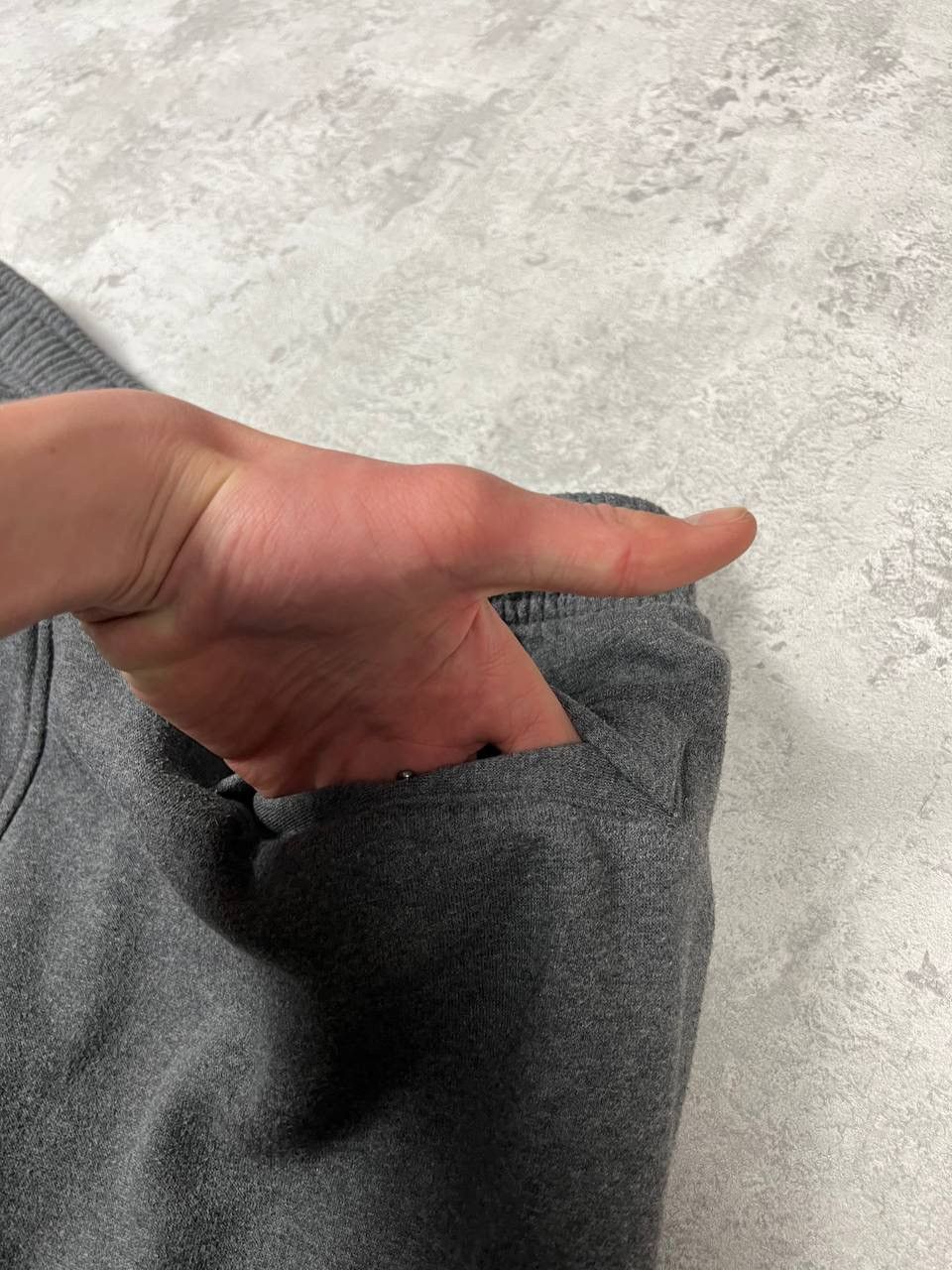 Nike Vintage Nike Baggy Grey Sweatpants Joggers Pants Size L Size US 34 / EU 50 - 15 Thumbnail