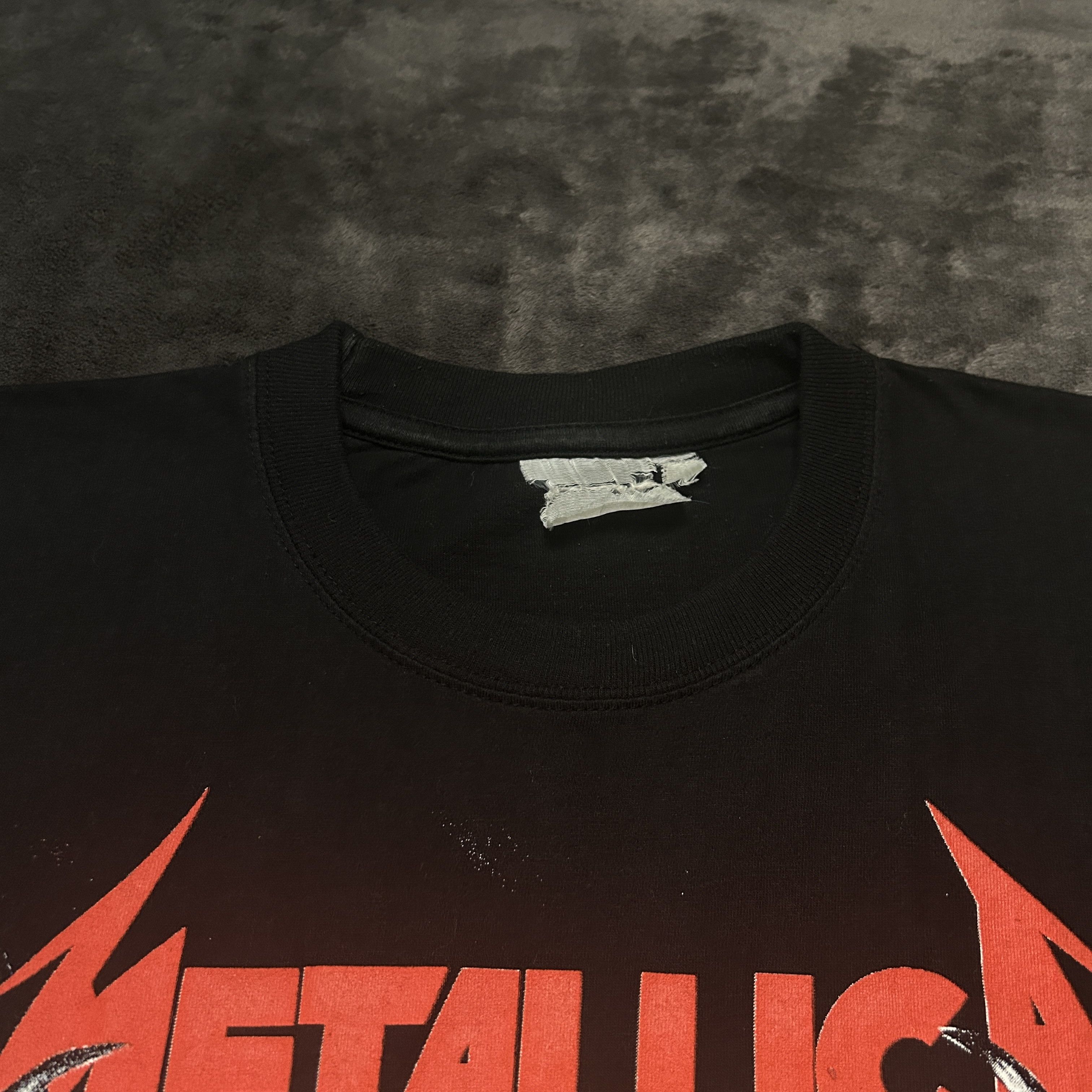 Band Tees Vintage Metallica Devil Skull 2003 Band T-shirt Size US L / EU 52-54 / 3 - 5 Thumbnail