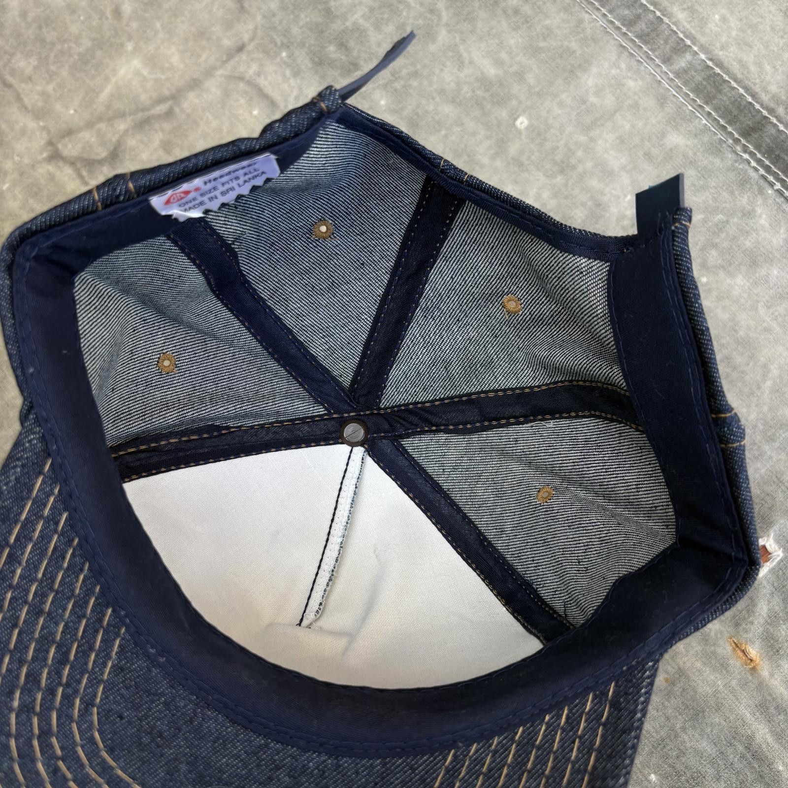 Vintage Vintage 80s Deadstock Denim Farm Service Inc. Trucker Hat Size ONE SIZE - 3 Thumbnail