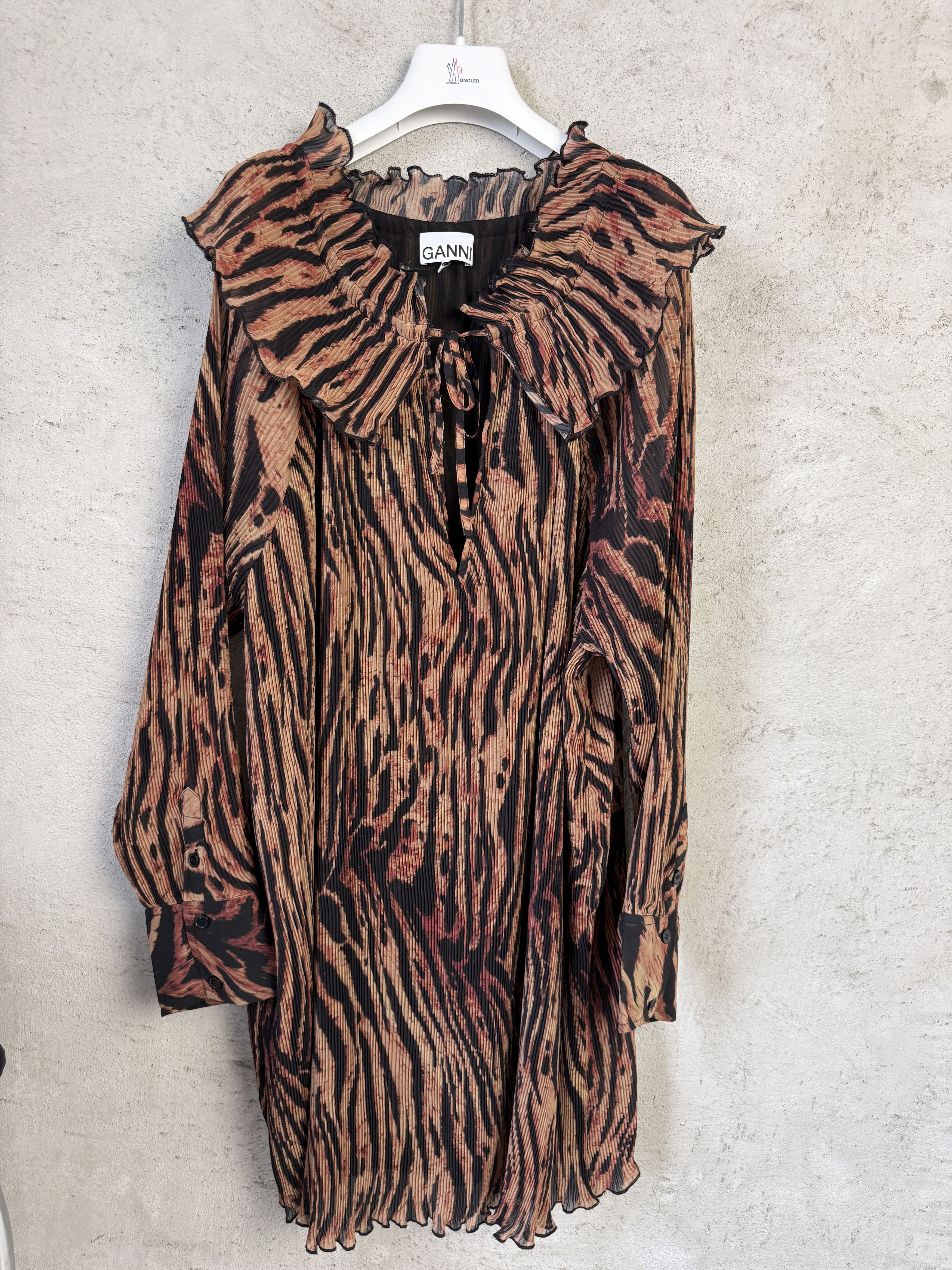 Ganni Ganni Pleated Georgette Dress Tiger's Eye casual formal Size M / US 6-8 / IT 42-44 - 1 Thumbnail